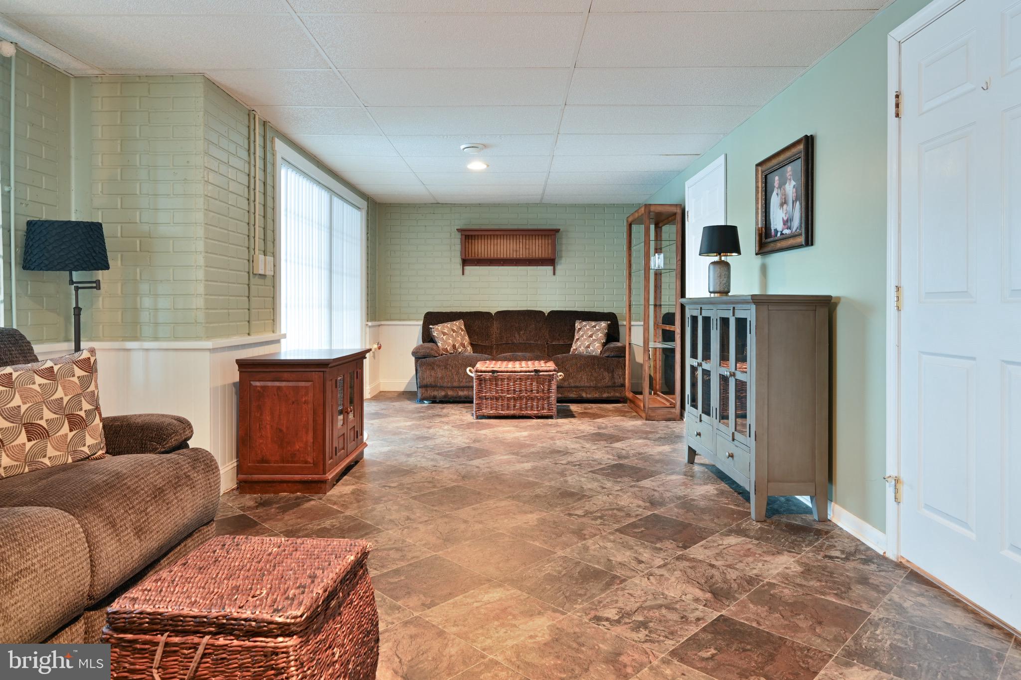 PENN NATIONAL - Residential