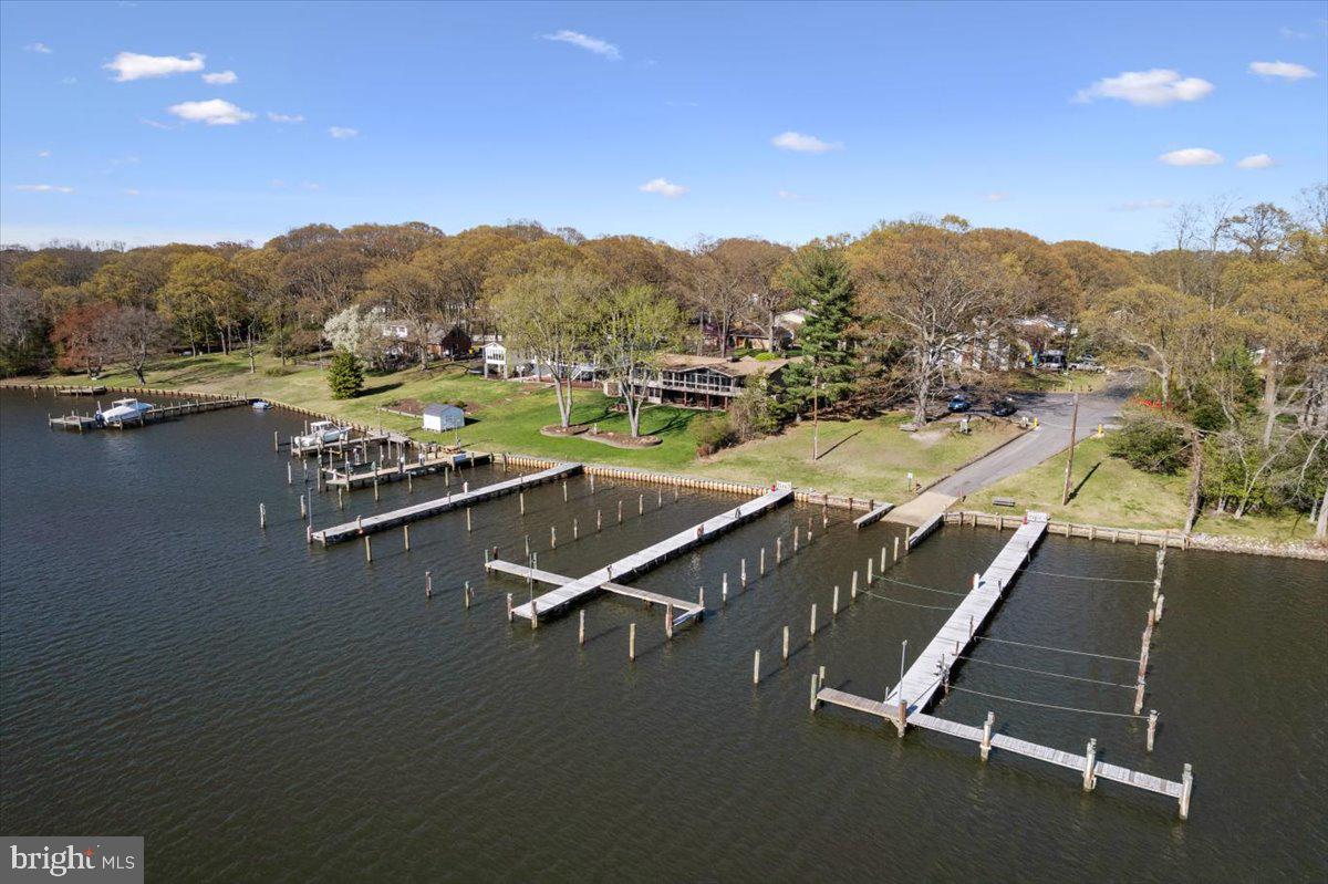 SYLVAN VIEW ON MAGOTHY - Residential