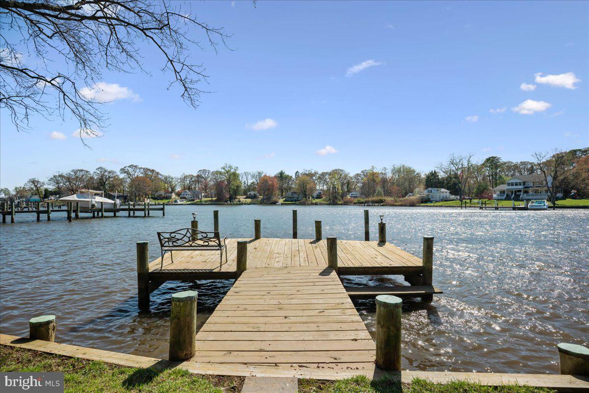 SYLVAN VIEW ON MAGOTHY - Residential