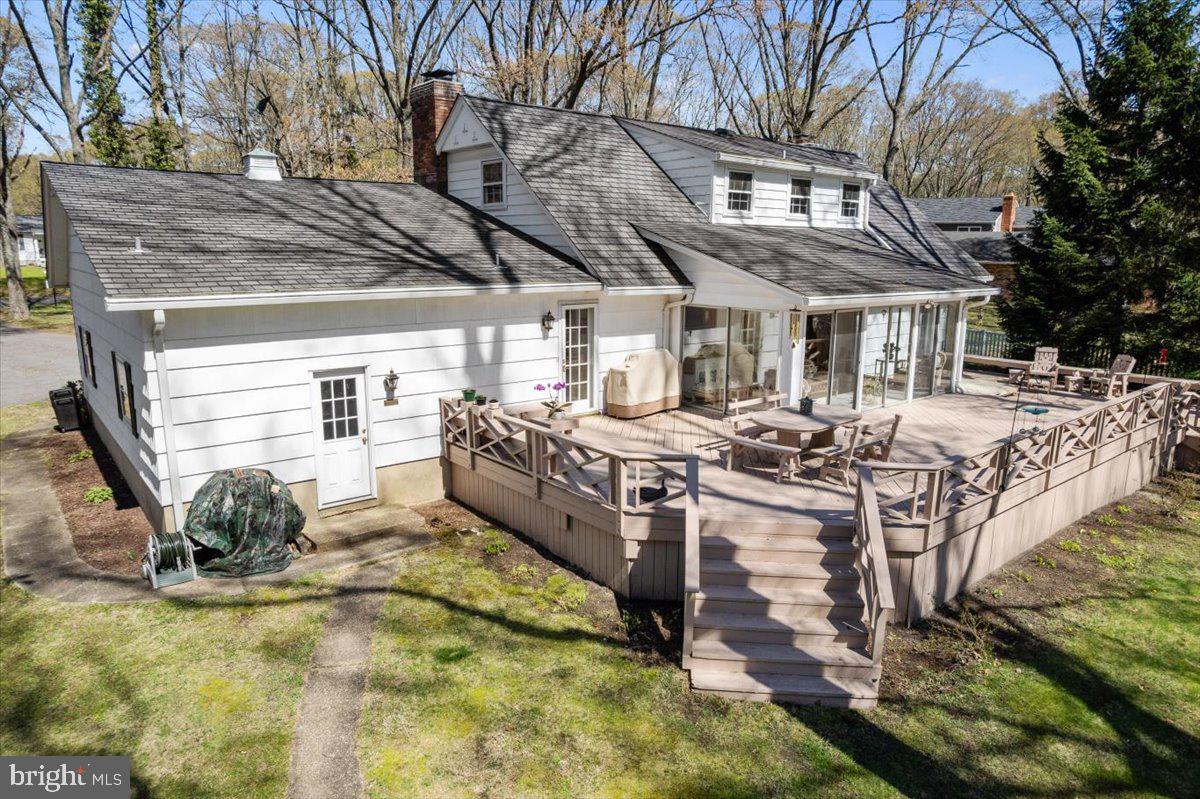 SYLVAN VIEW ON MAGOTHY - Residential