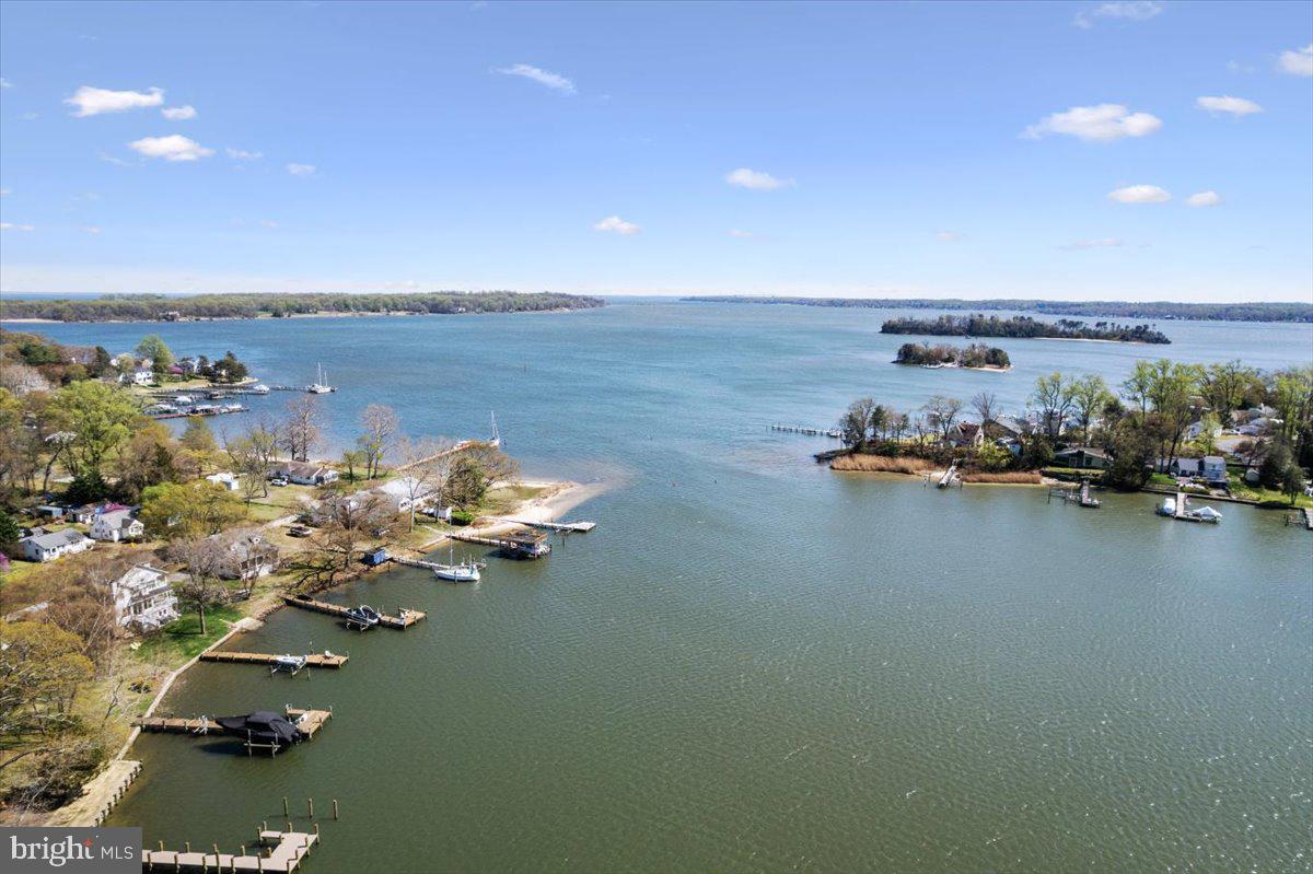 SYLVAN VIEW ON MAGOTHY - Residential