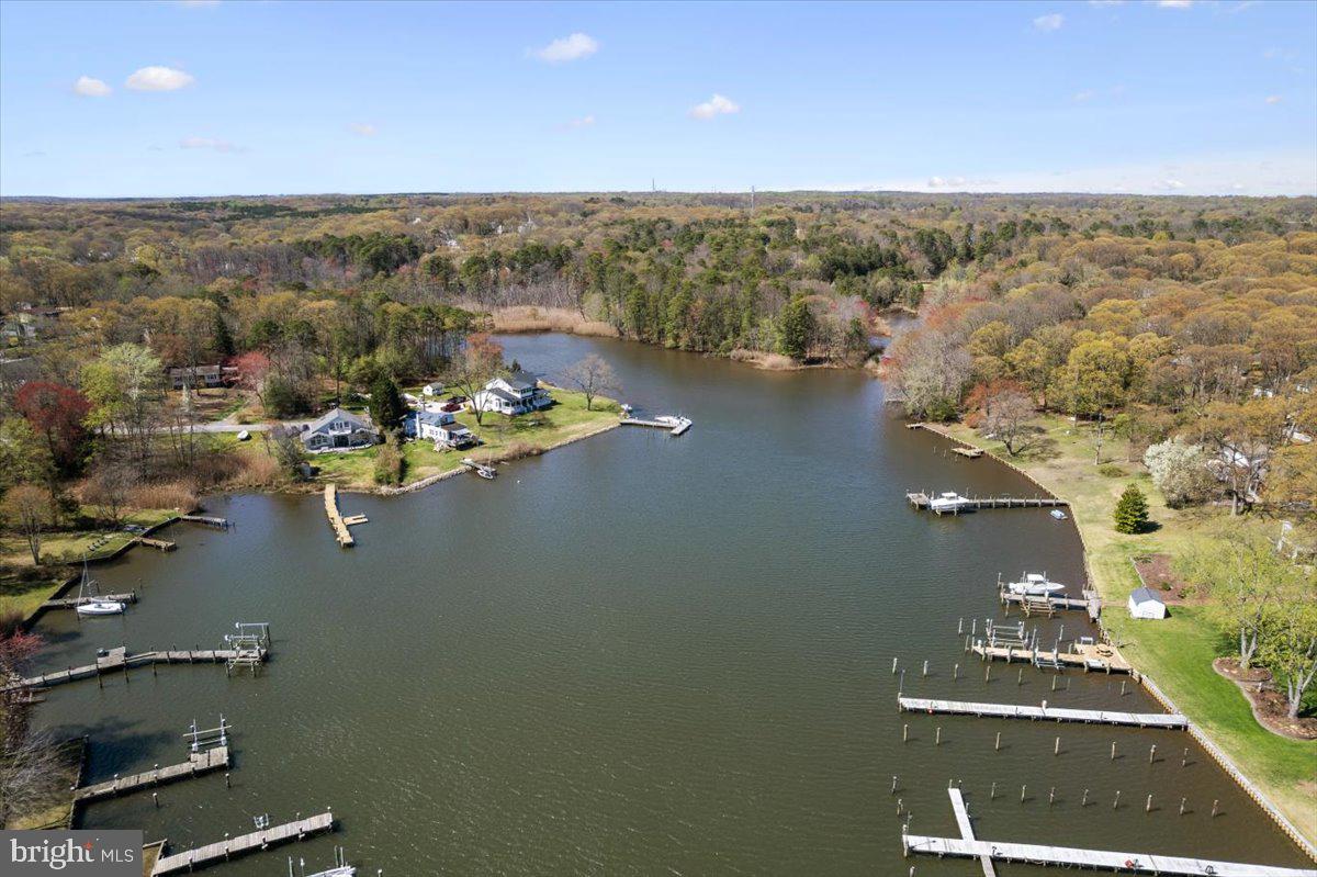 SYLVAN VIEW ON MAGOTHY - Residential