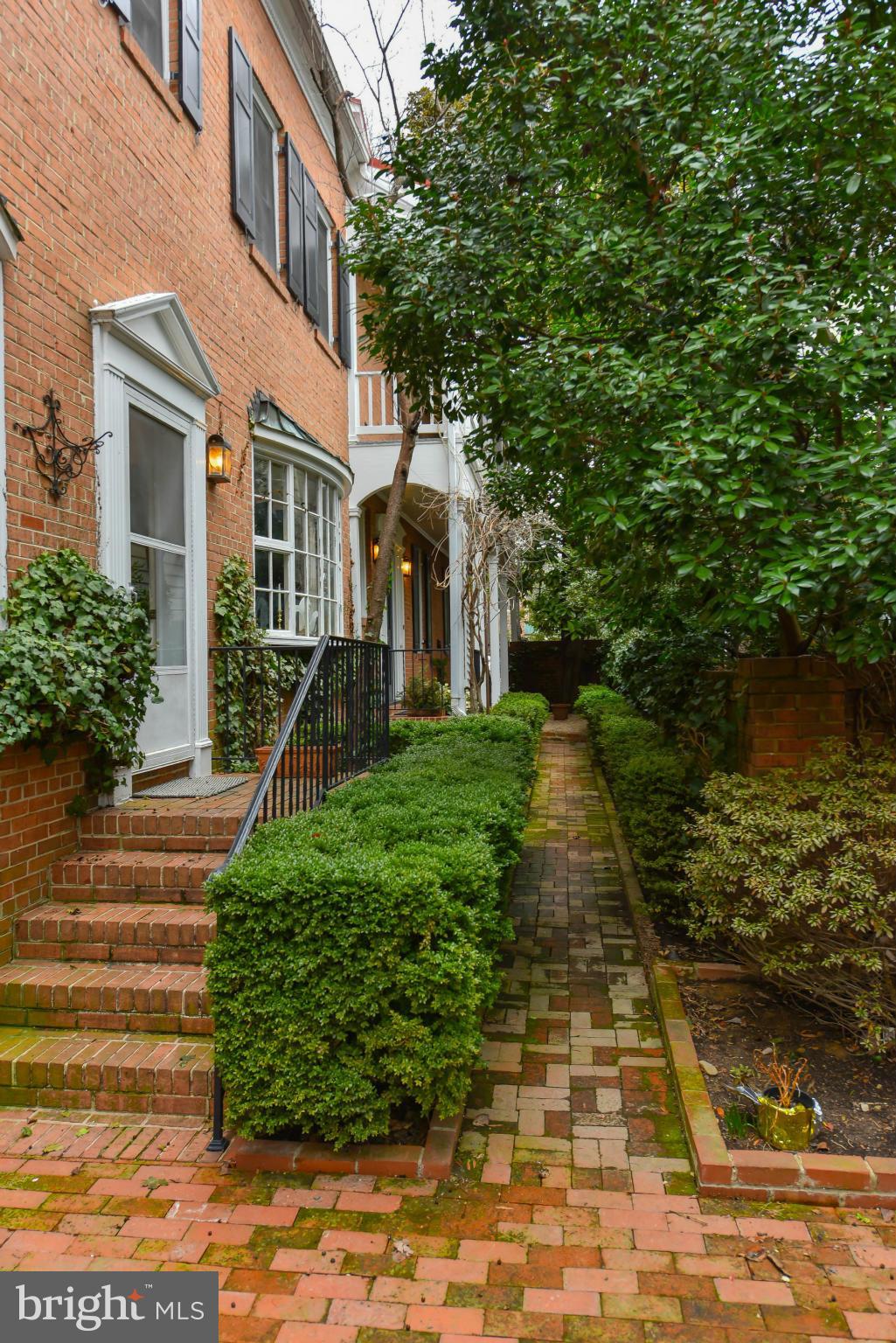 OLD TOWN - Residential