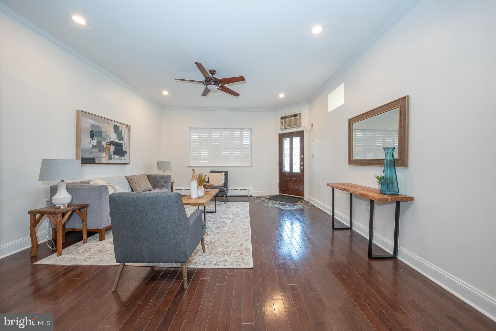 PASSYUNK SQUARE - Residential