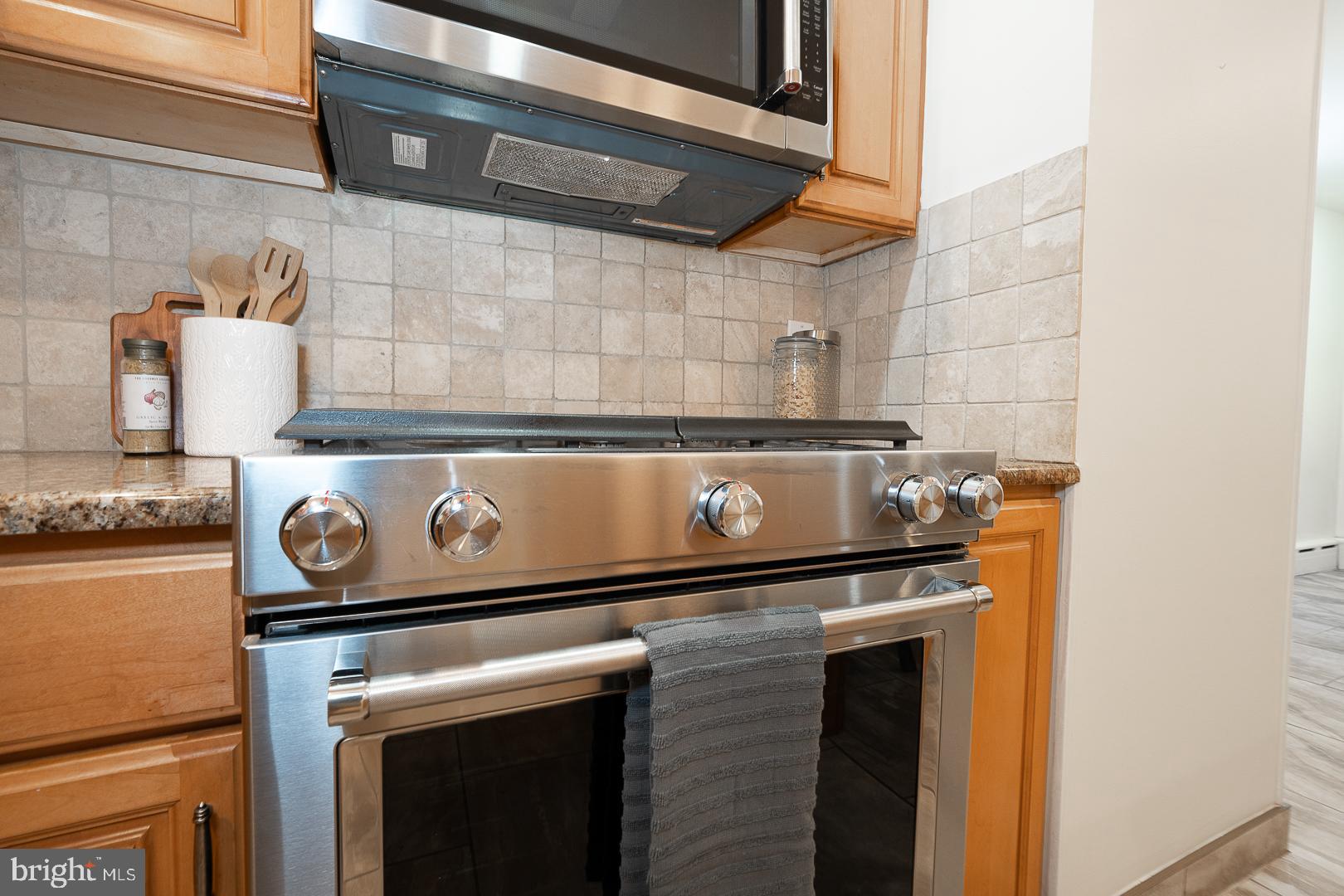 PASSYUNK SQUARE - Residential