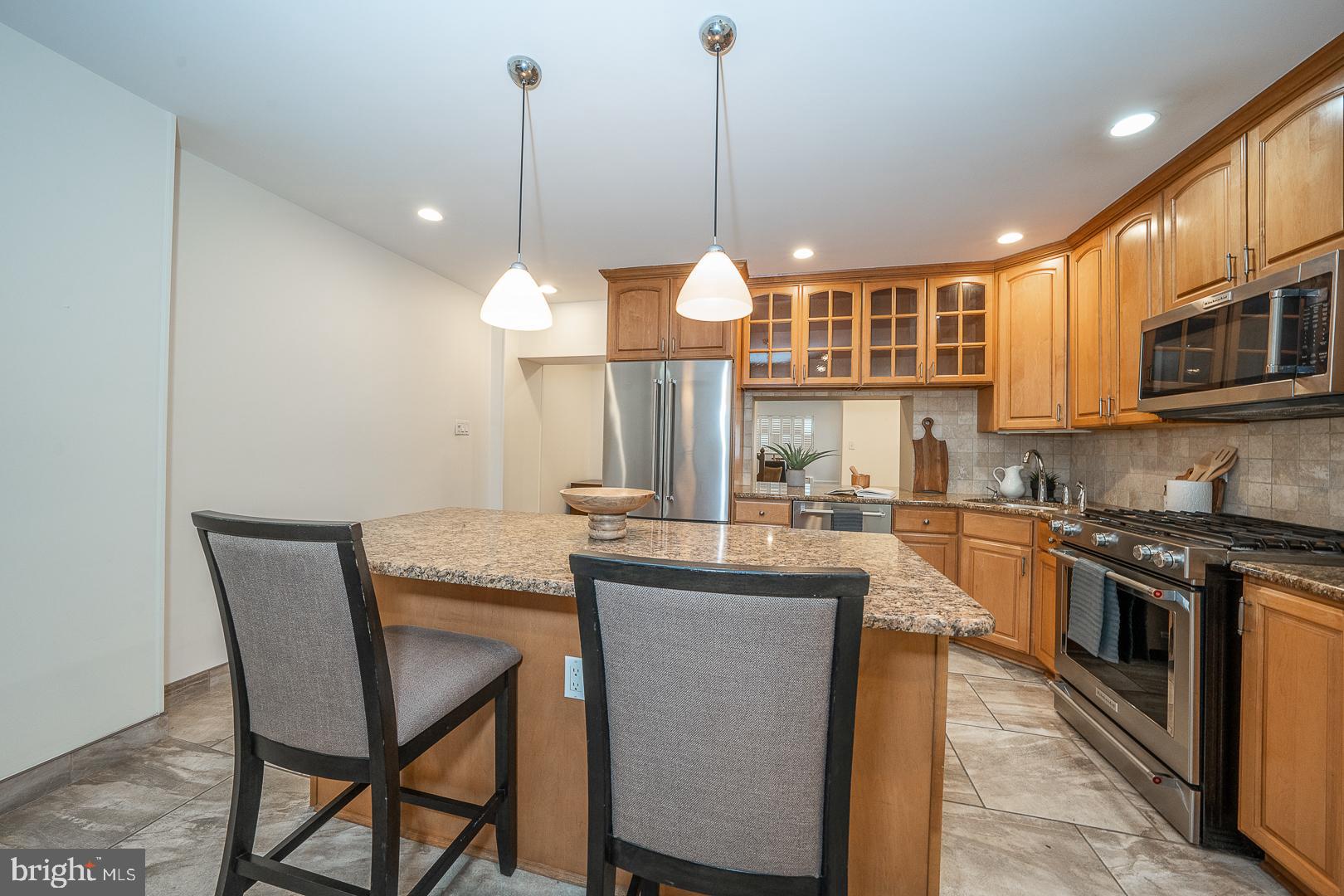 PASSYUNK SQUARE - Residential