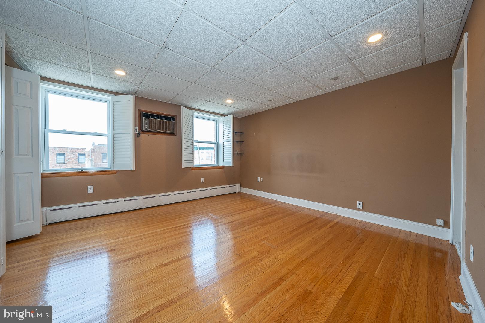 PASSYUNK SQUARE - Residential