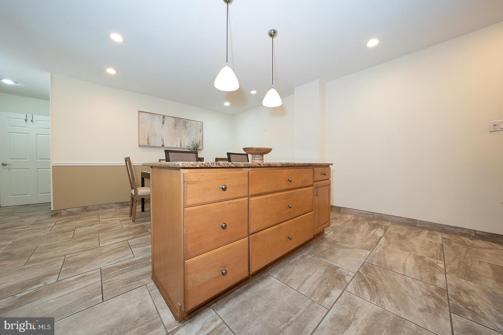 PASSYUNK SQUARE - Residential