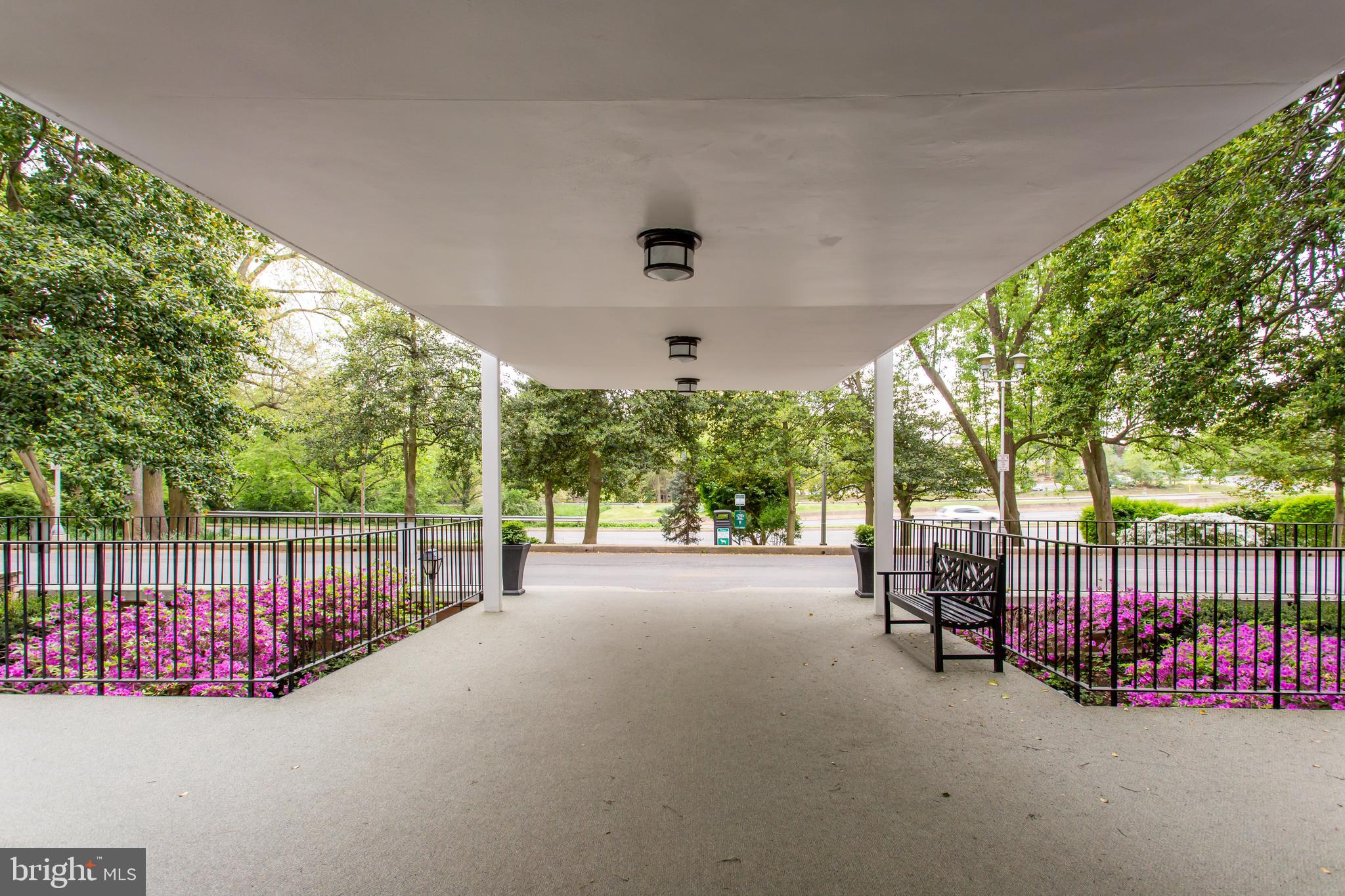 THE CHATHAM - Residential