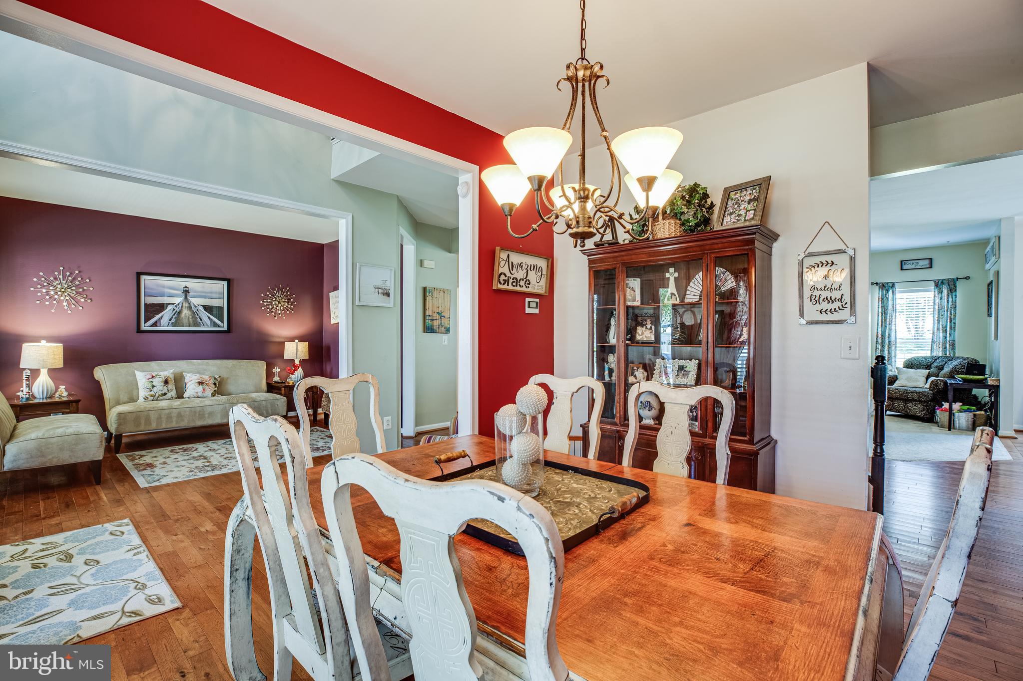 HAMPTON OAKS - Residential