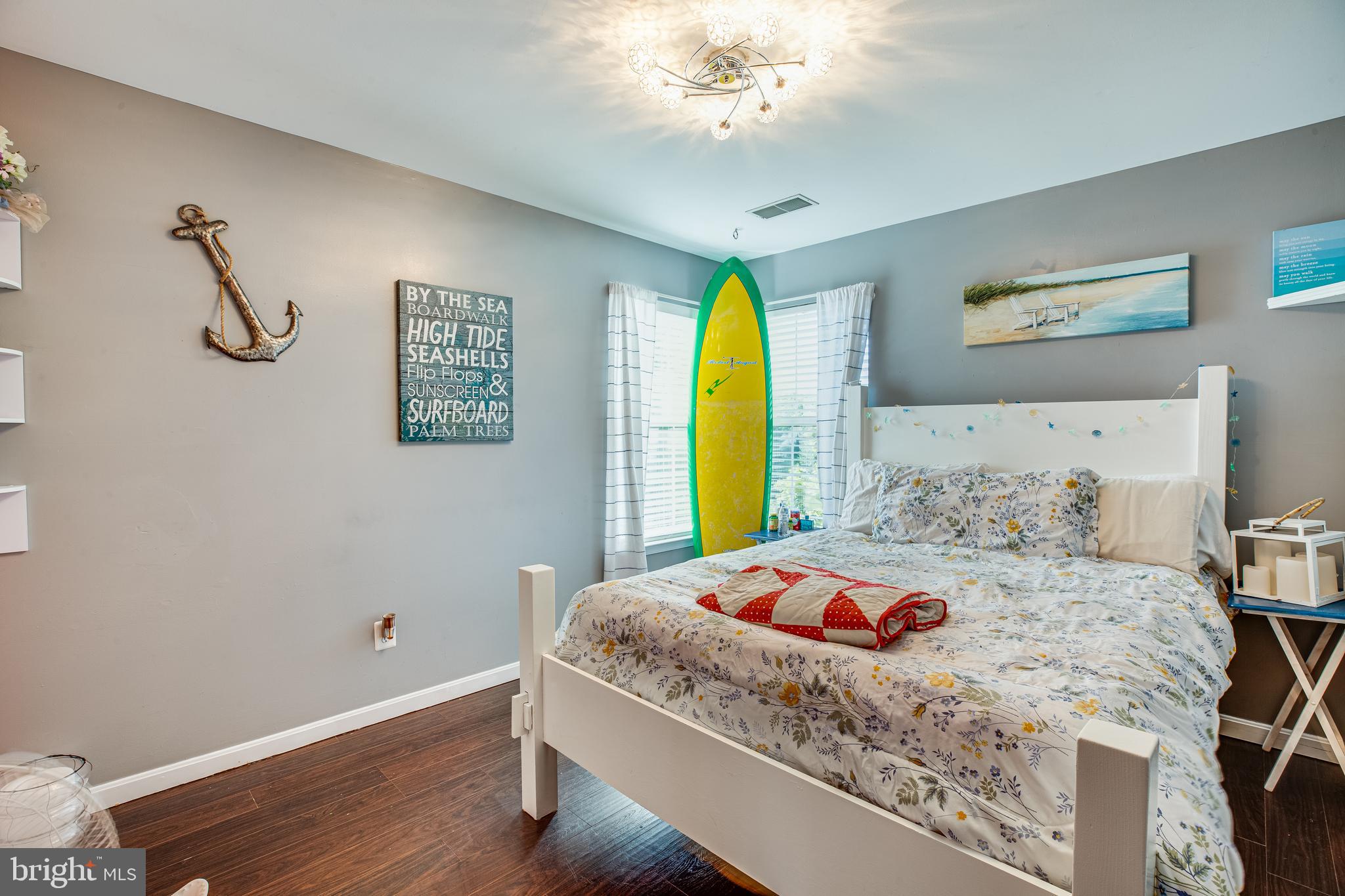 HAMPTON OAKS - Residential