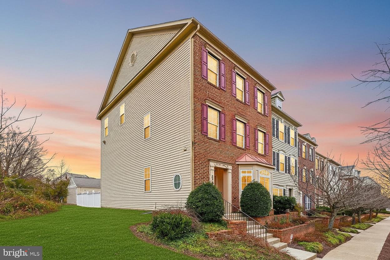 CLARKSBURG TOWN CENTER - Residential