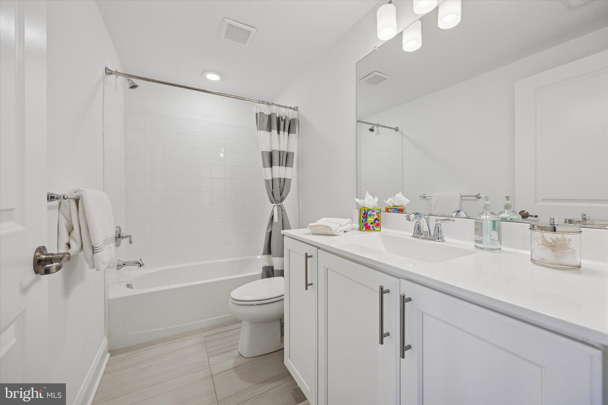 GROVE VALLEY FARM - Residential