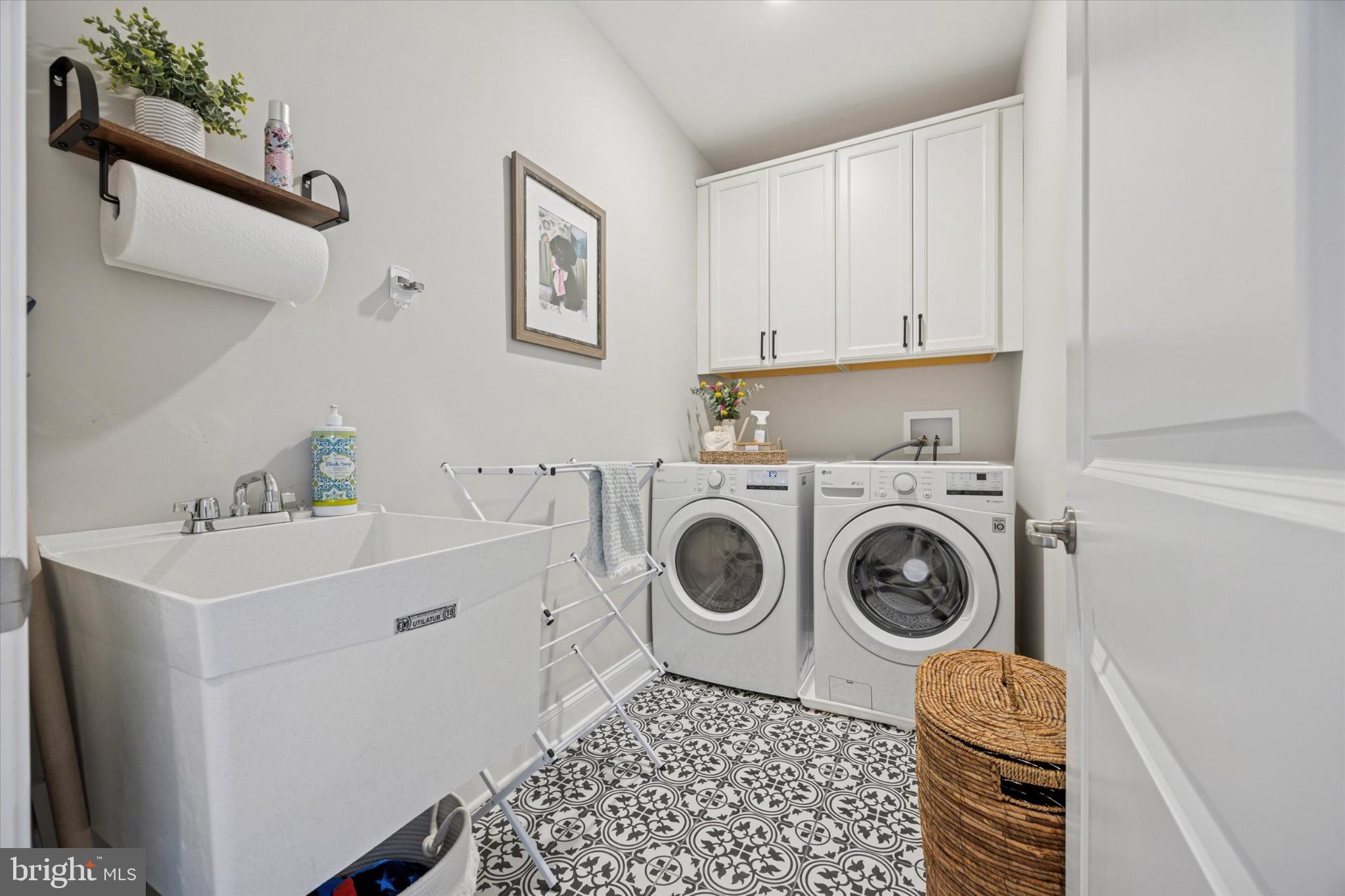 GROVE VALLEY FARM - Residential