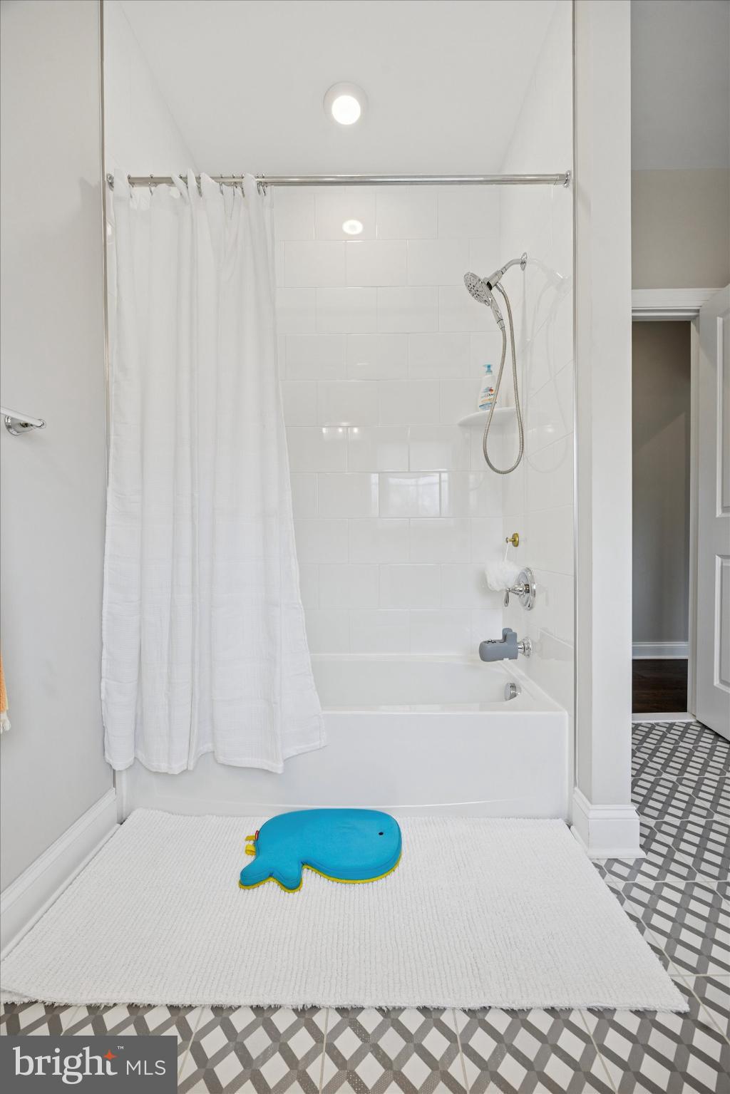 GROVE VALLEY FARM - Residential