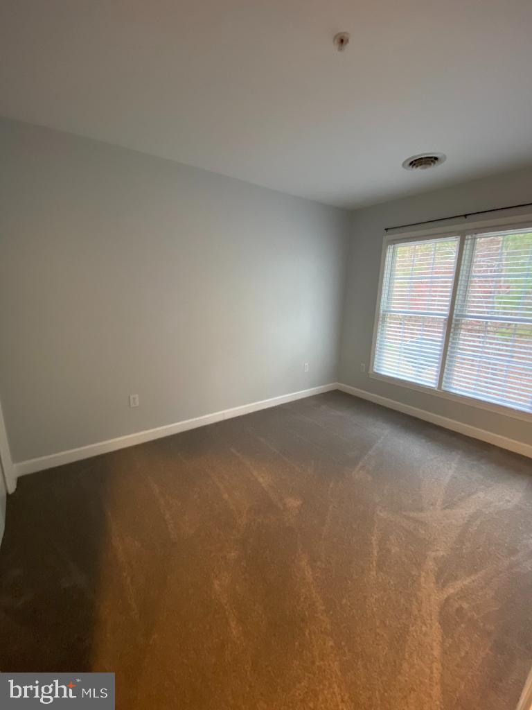 EASTON CLUB - Residential Lease