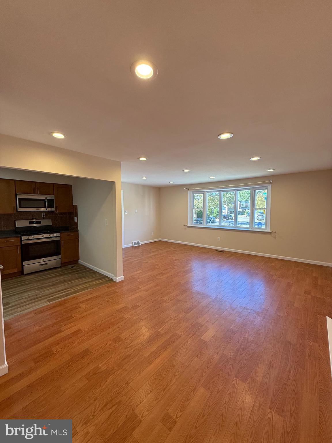 SOMERTON - Residential Lease