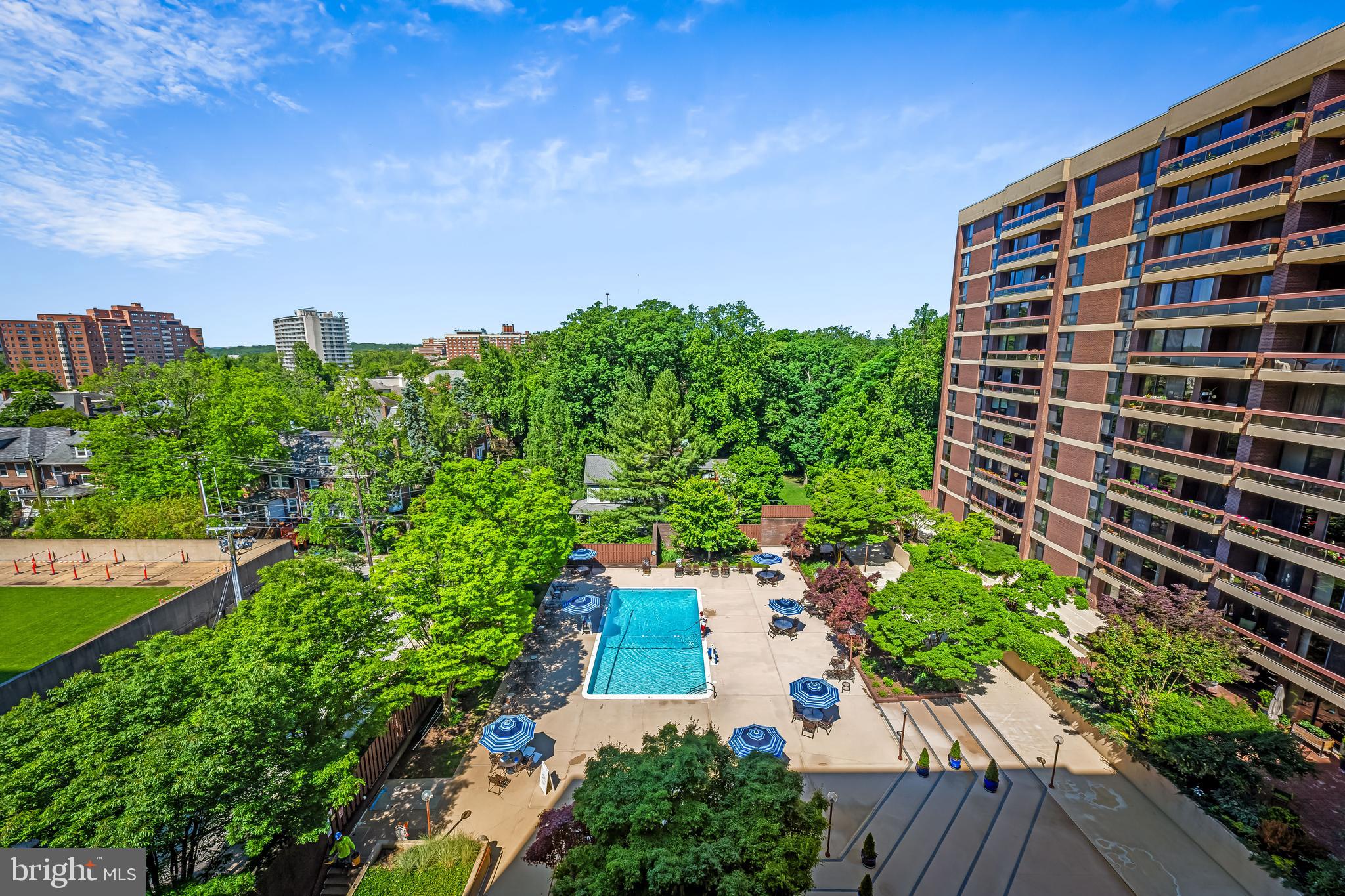 WINTHROP HOUSE - Residential