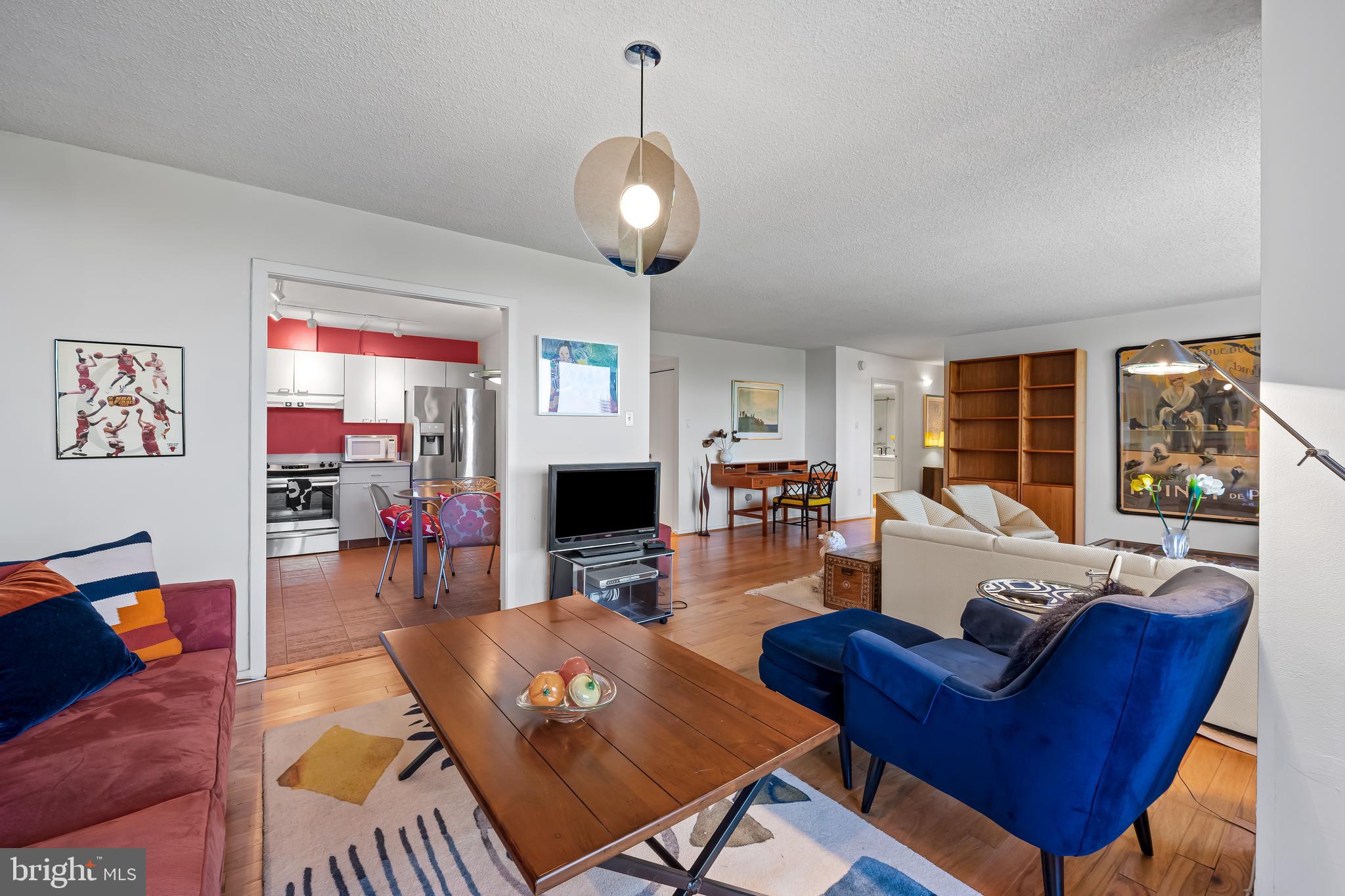 WINTHROP HOUSE - Residential