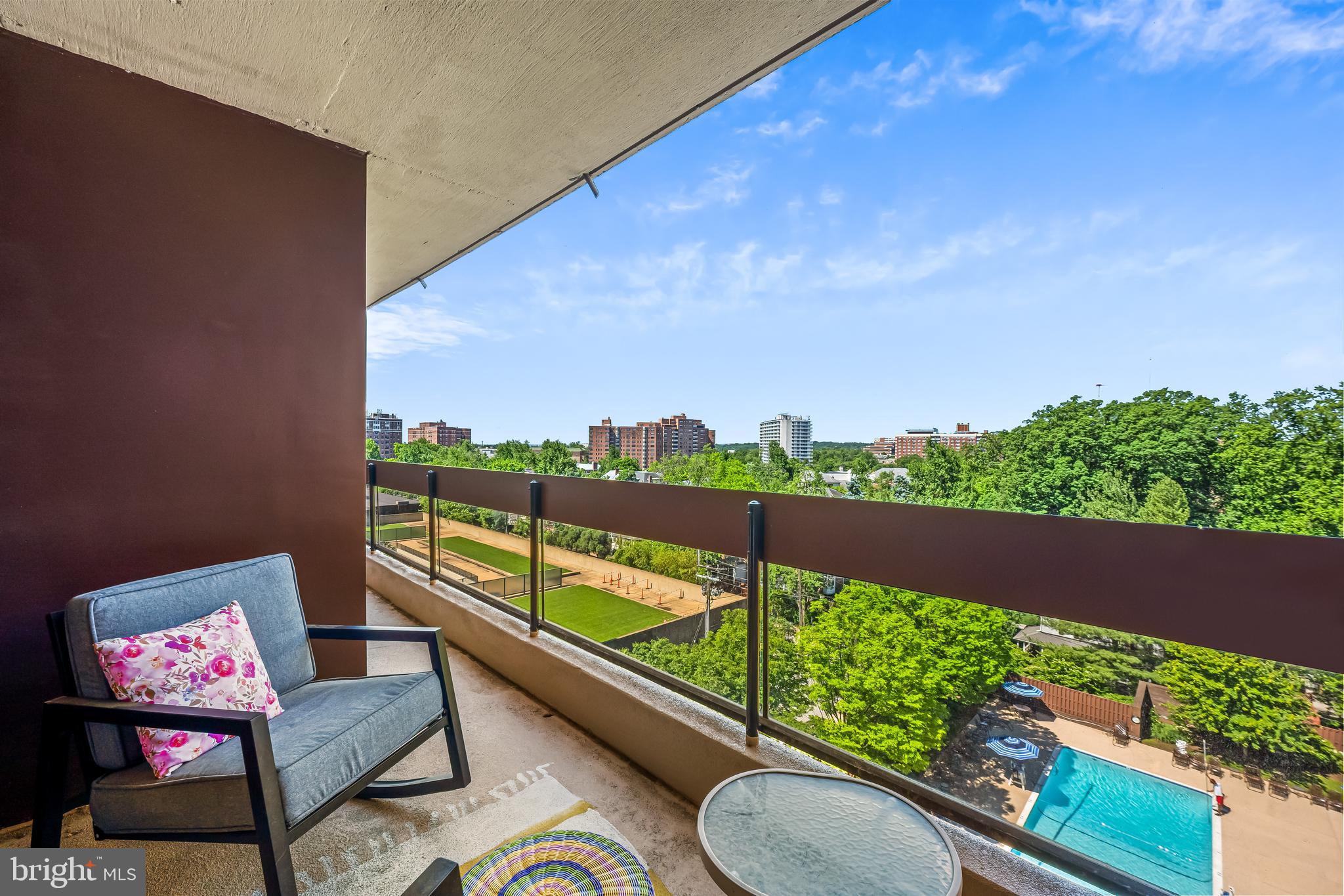WINTHROP HOUSE - Residential