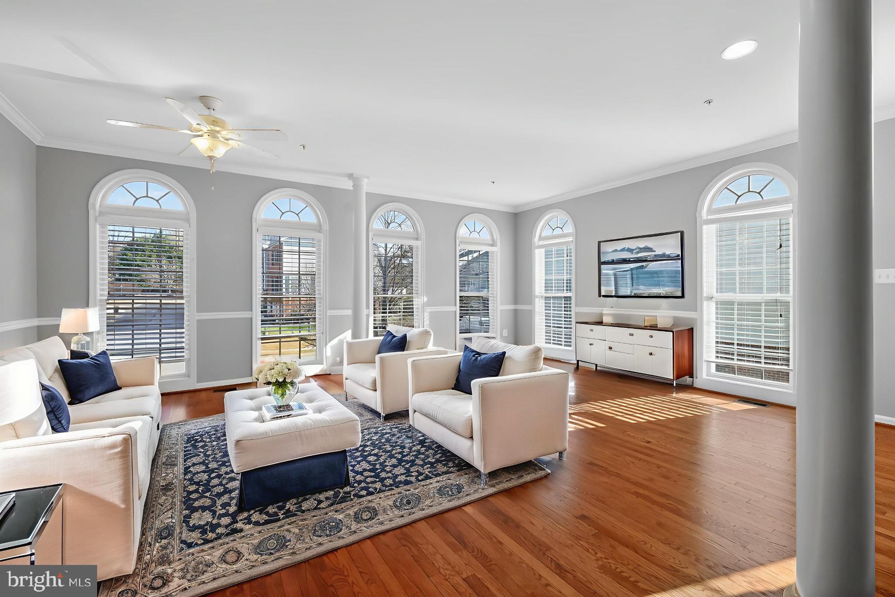 4832 LEE HOLLOW PLACE