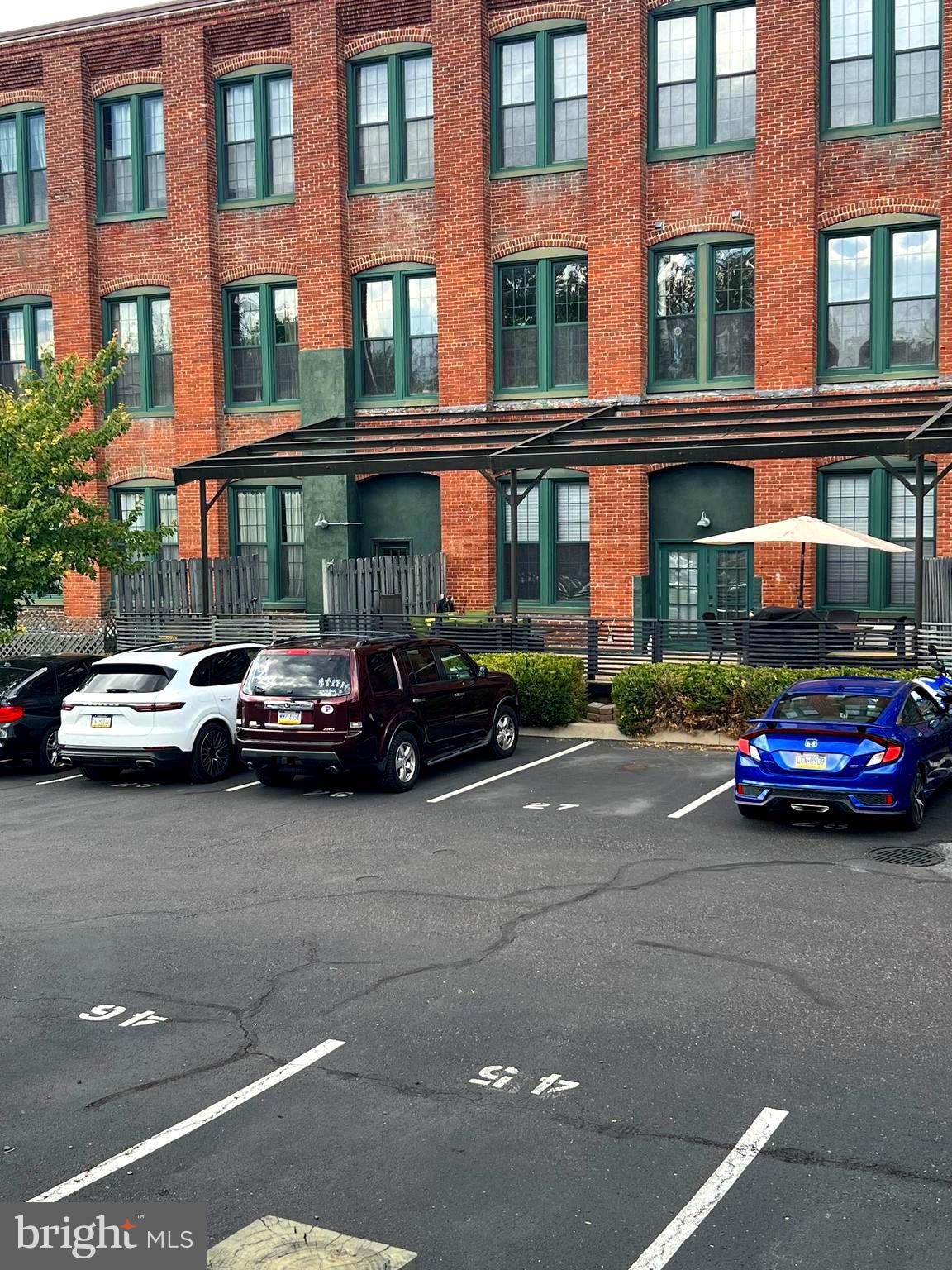 BYRNE LOFTS - Residential