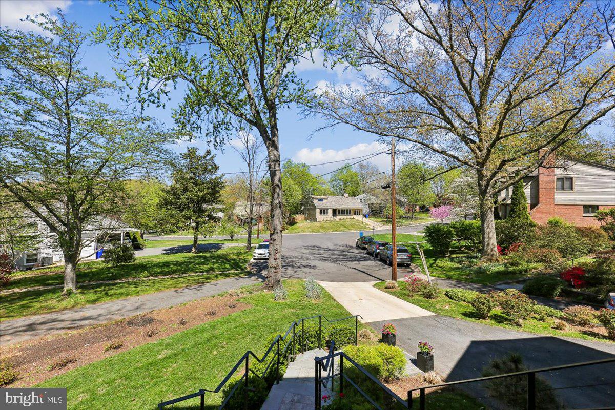 MAPLEWOOD MANOR - Residential