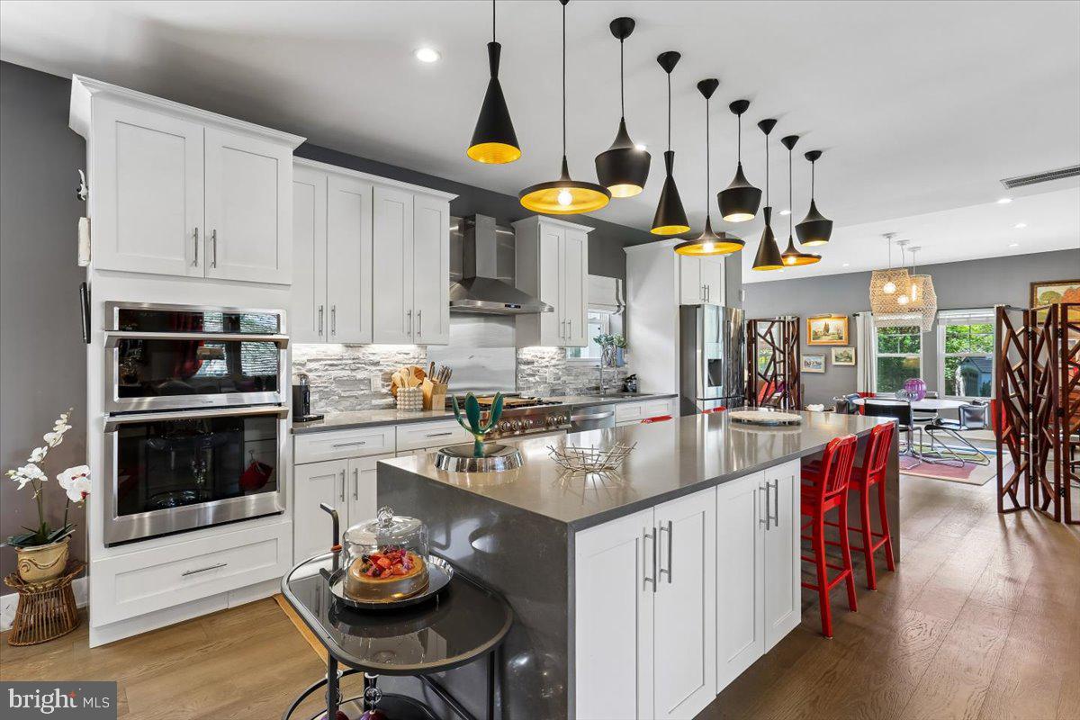 MAPLEWOOD MANOR - Residential