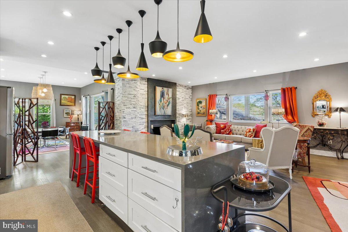 MAPLEWOOD MANOR - Residential