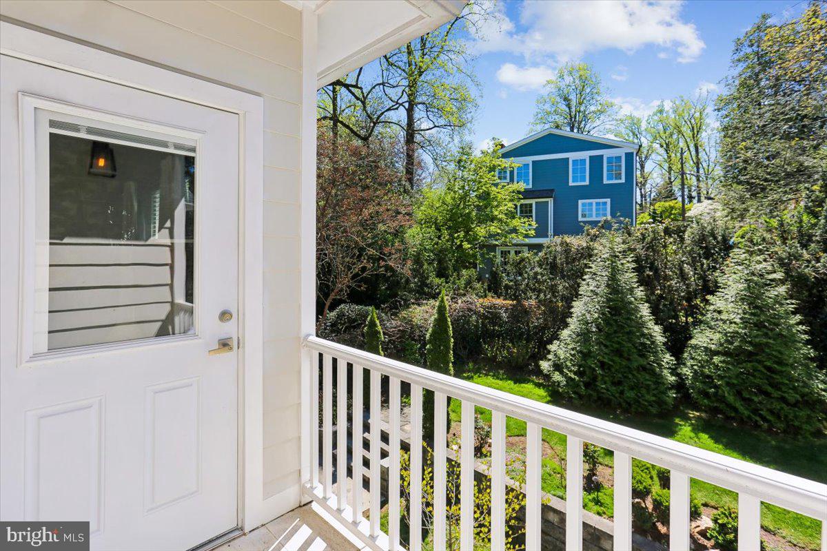 MAPLEWOOD MANOR - Residential