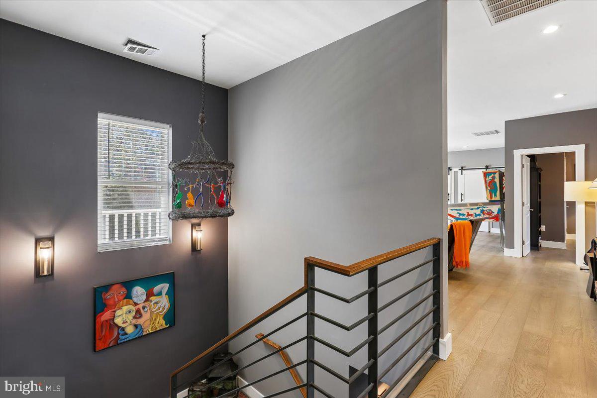 MAPLEWOOD MANOR - Residential