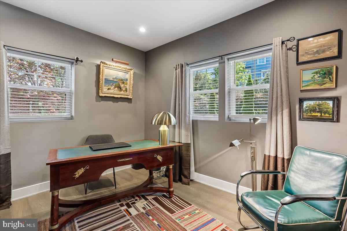 MAPLEWOOD MANOR - Residential