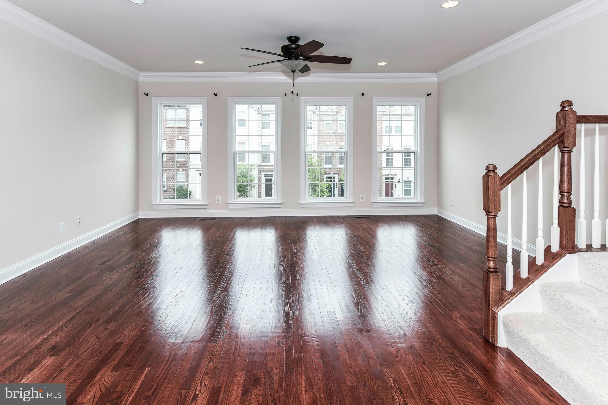 OAKLAWN - Residential Lease