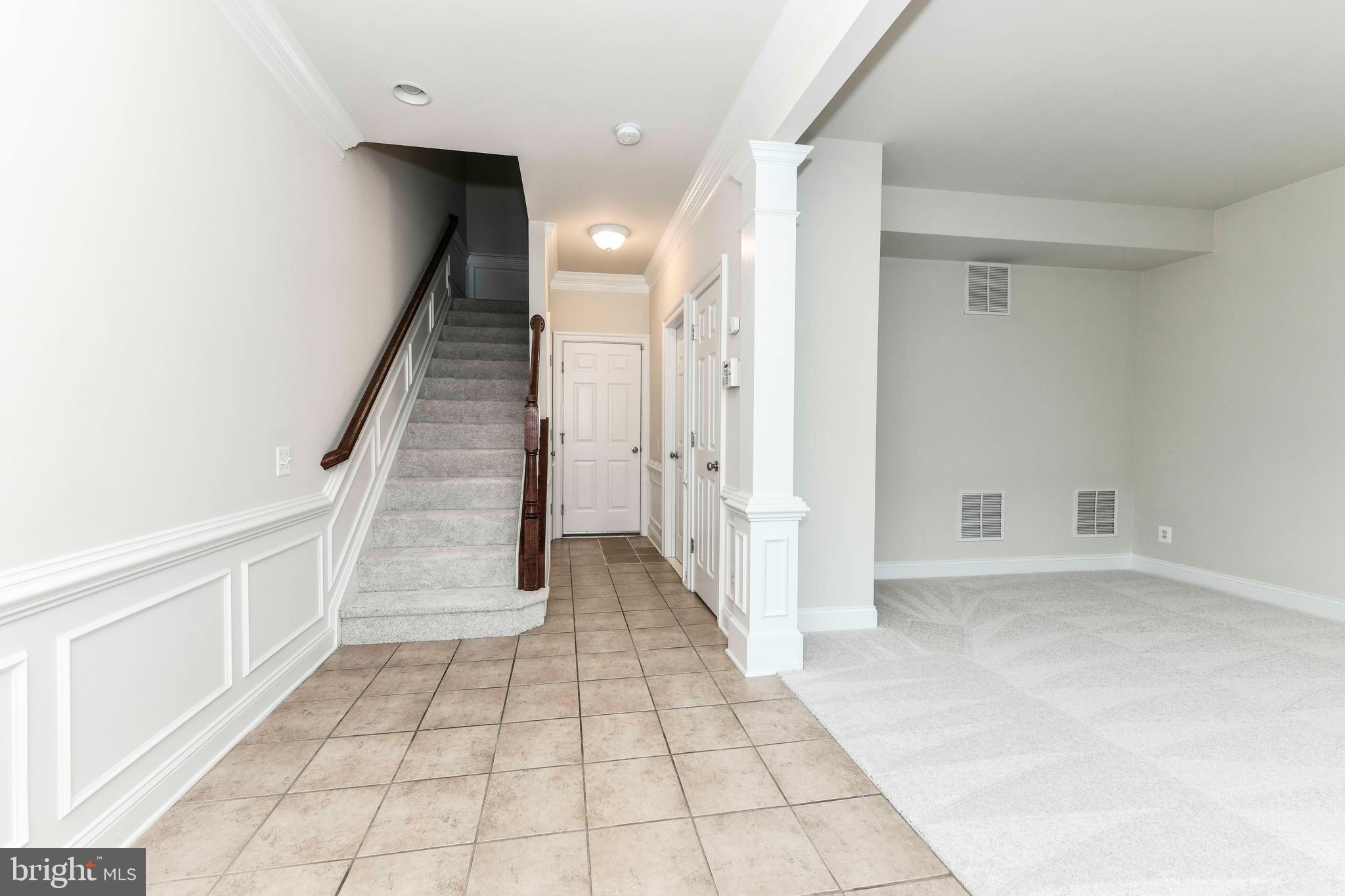 OAKLAWN - Residential Lease