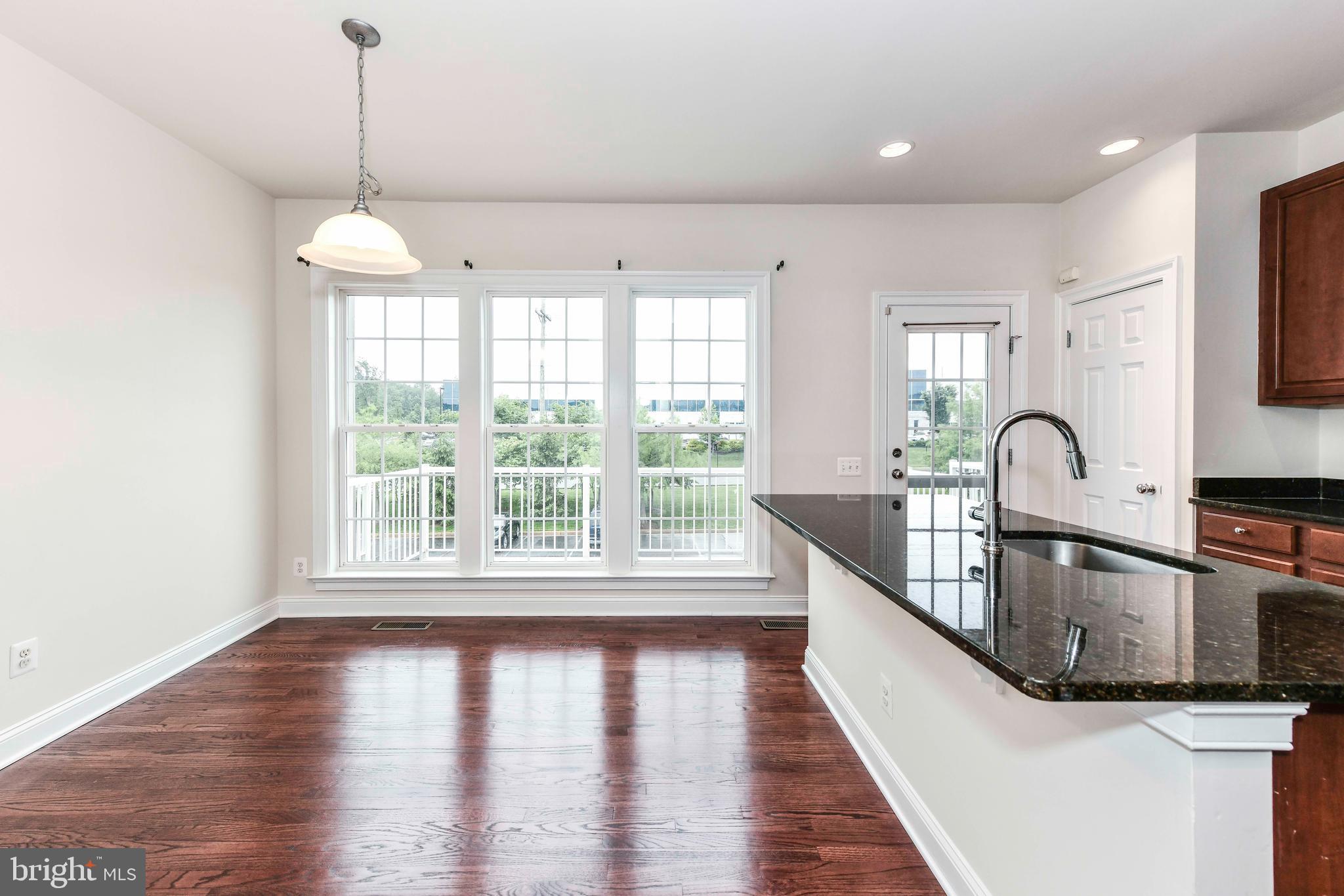 OAKLAWN - Residential Lease