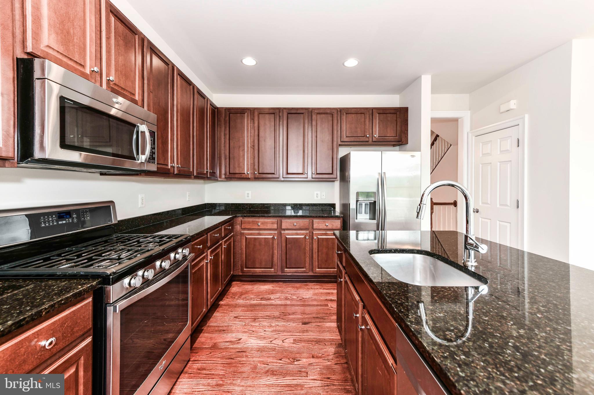 OAKLAWN - Residential Lease