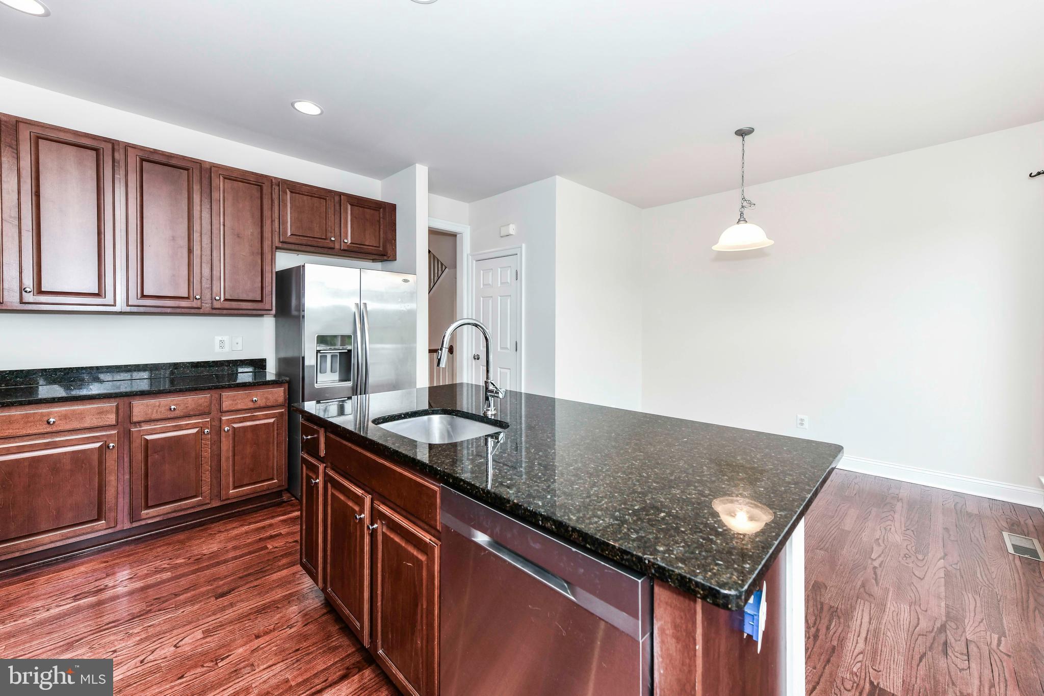 OAKLAWN - Residential Lease