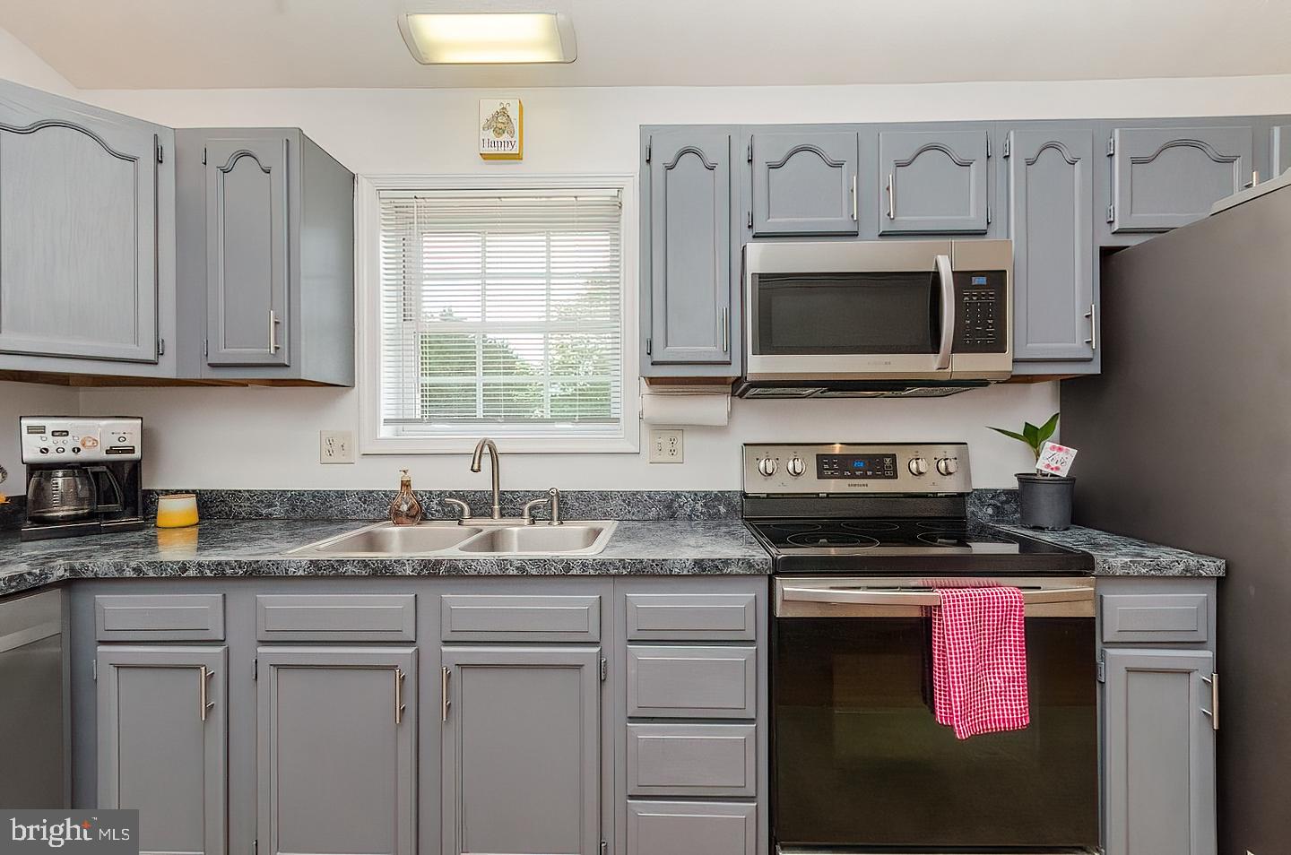 CLOVERDALE HEIGHTS - Residential