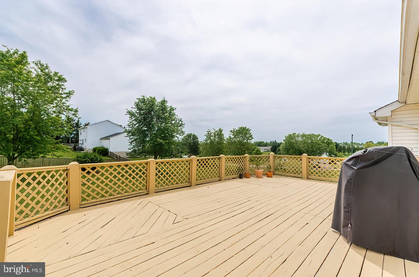 CLOVERDALE HEIGHTS - Residential