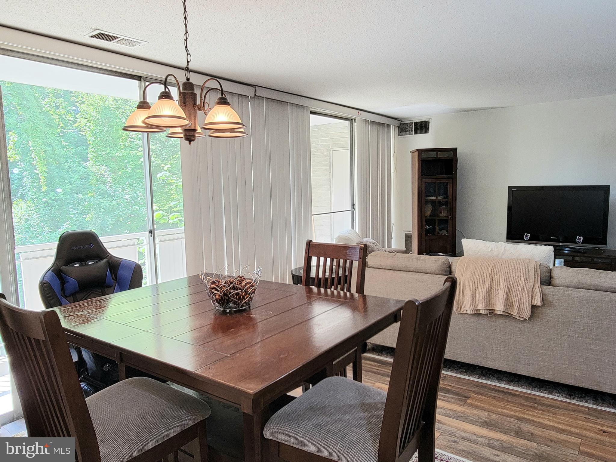 PRESIDENTIAL PARK - Residential