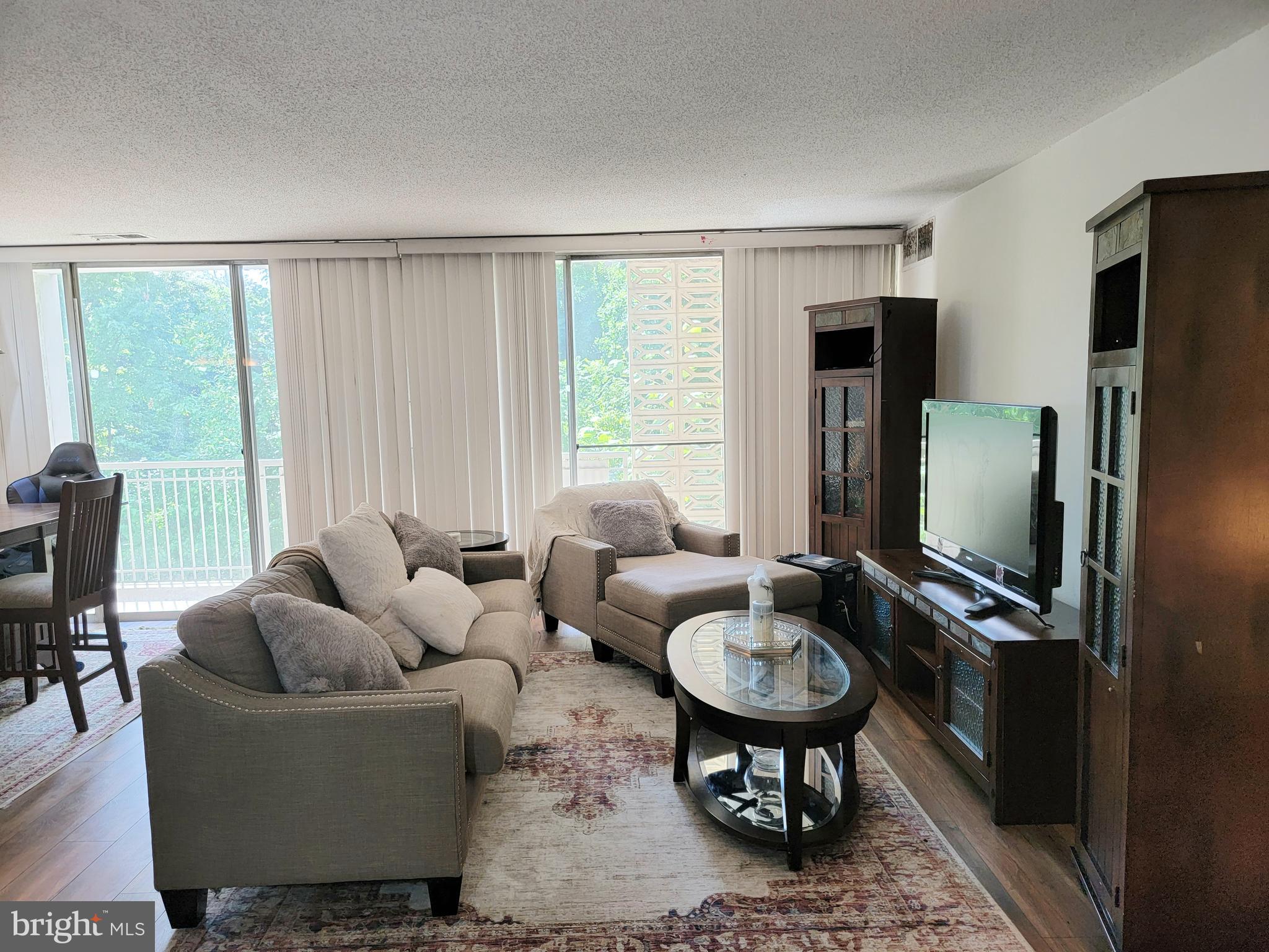 PRESIDENTIAL PARK - Residential