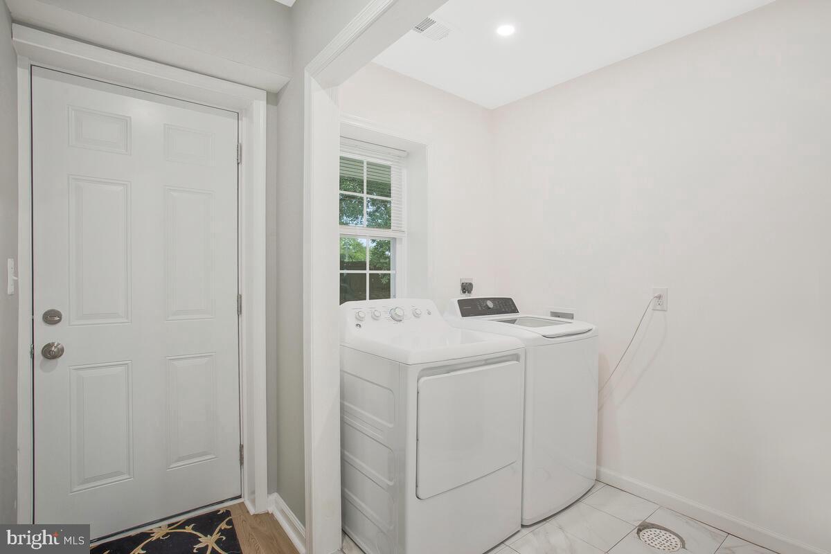 BELLE-FONTE - Residential Lease