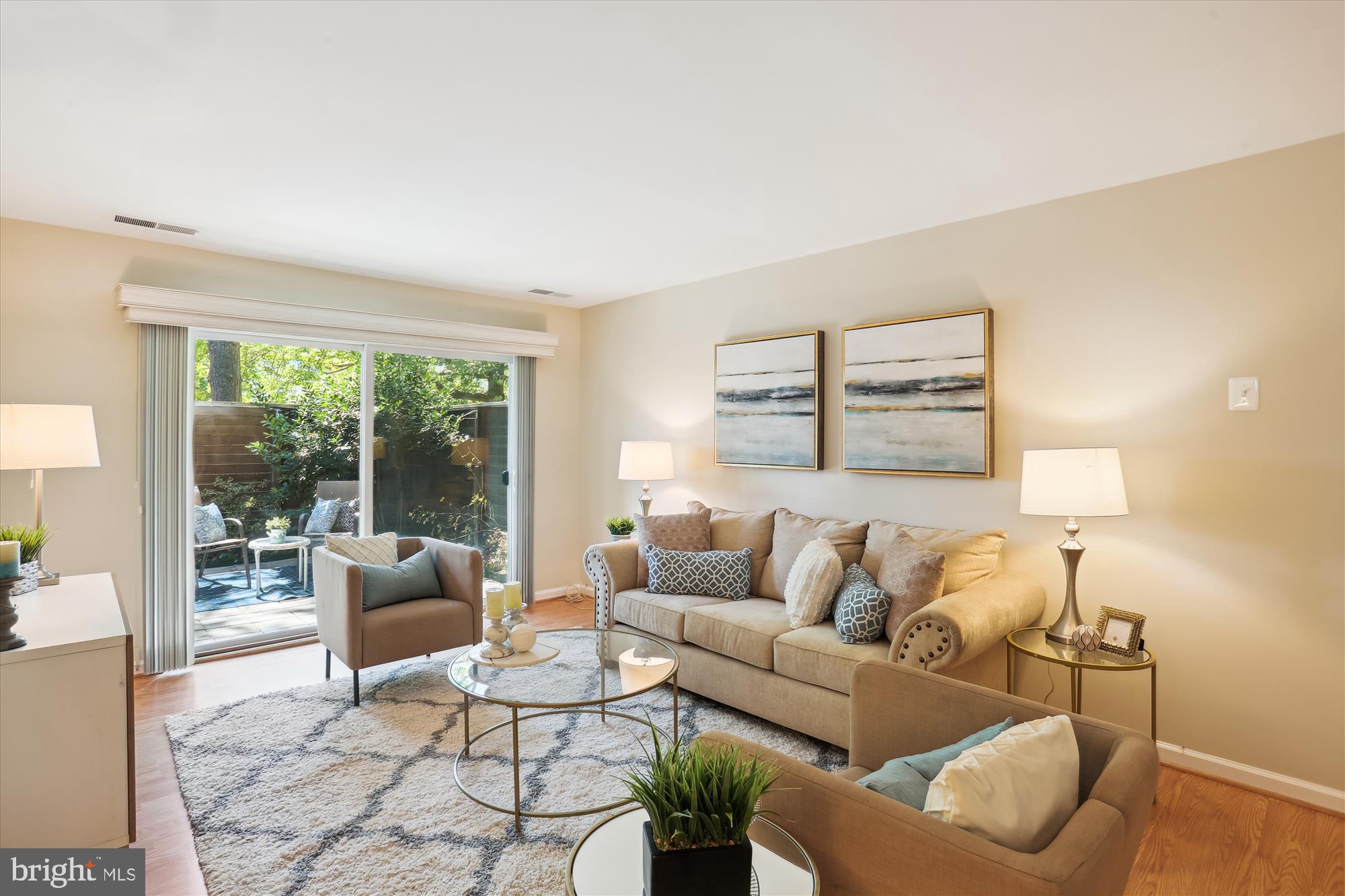 THOMAS CHOICE GARDENS - Residential