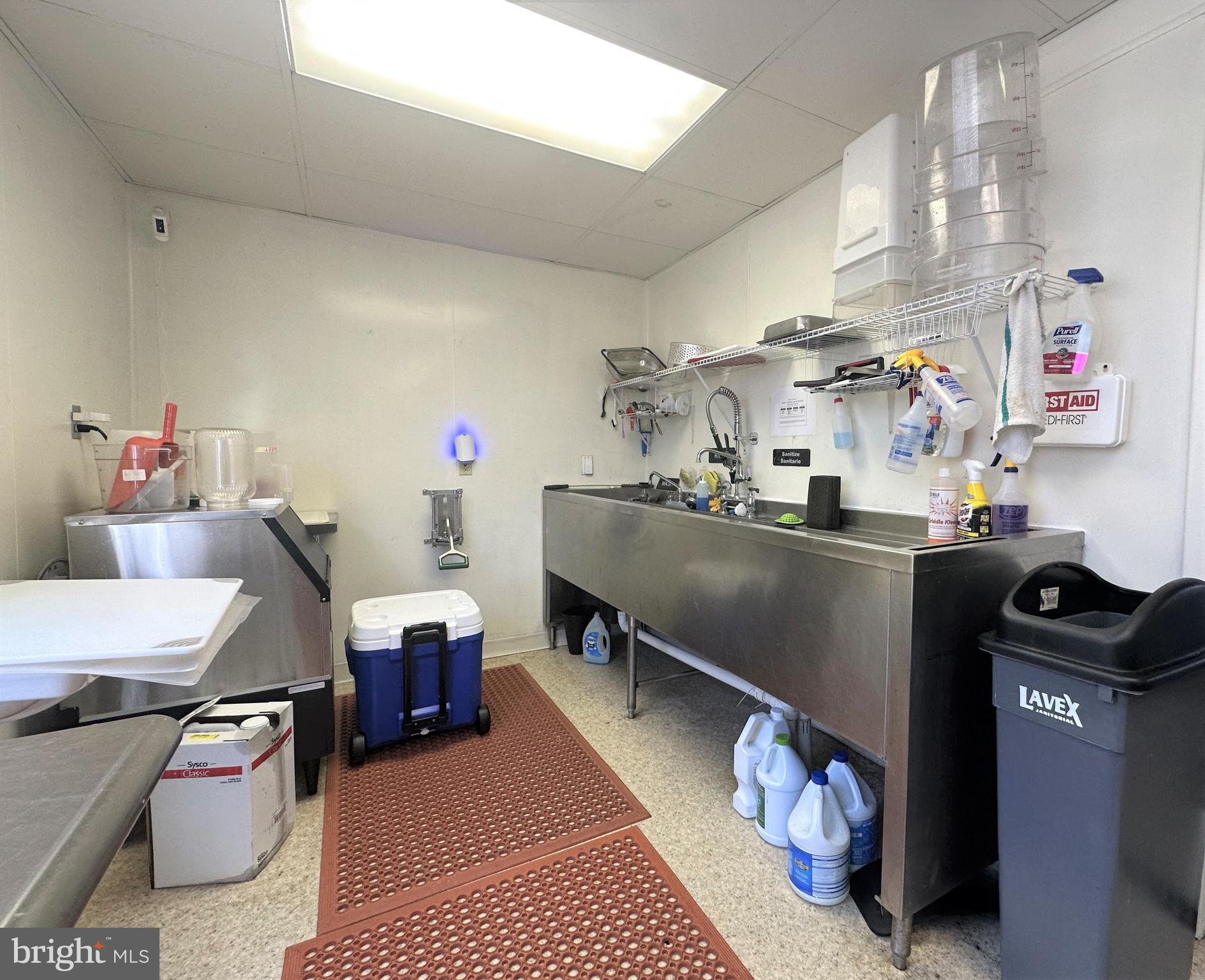 TOWN OF RIDGELY - Commercial Lease