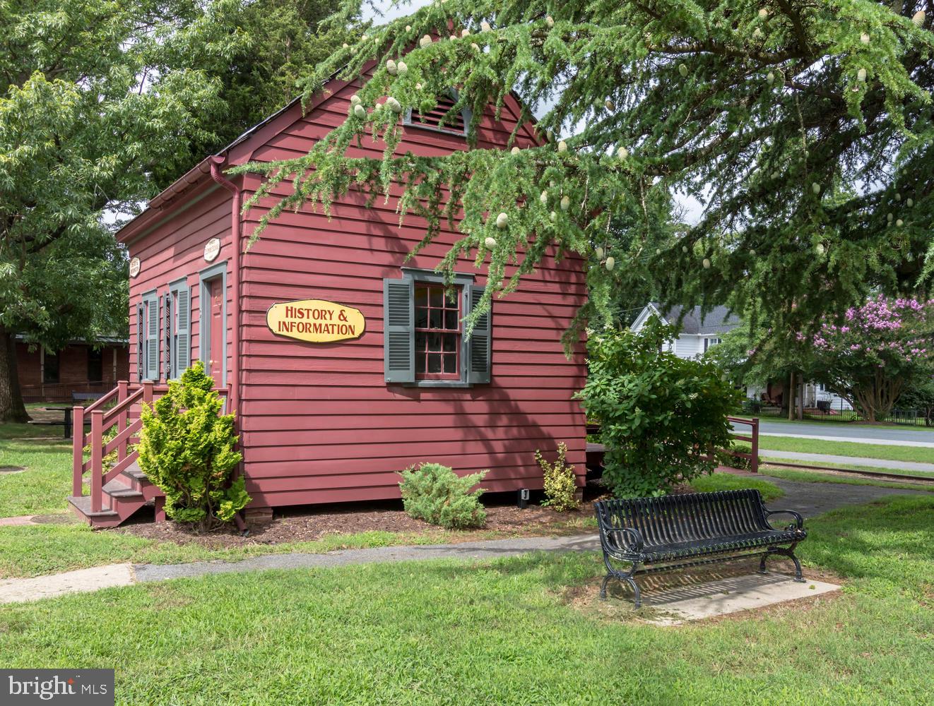 TOWN OF RIDGELY - Commercial Lease