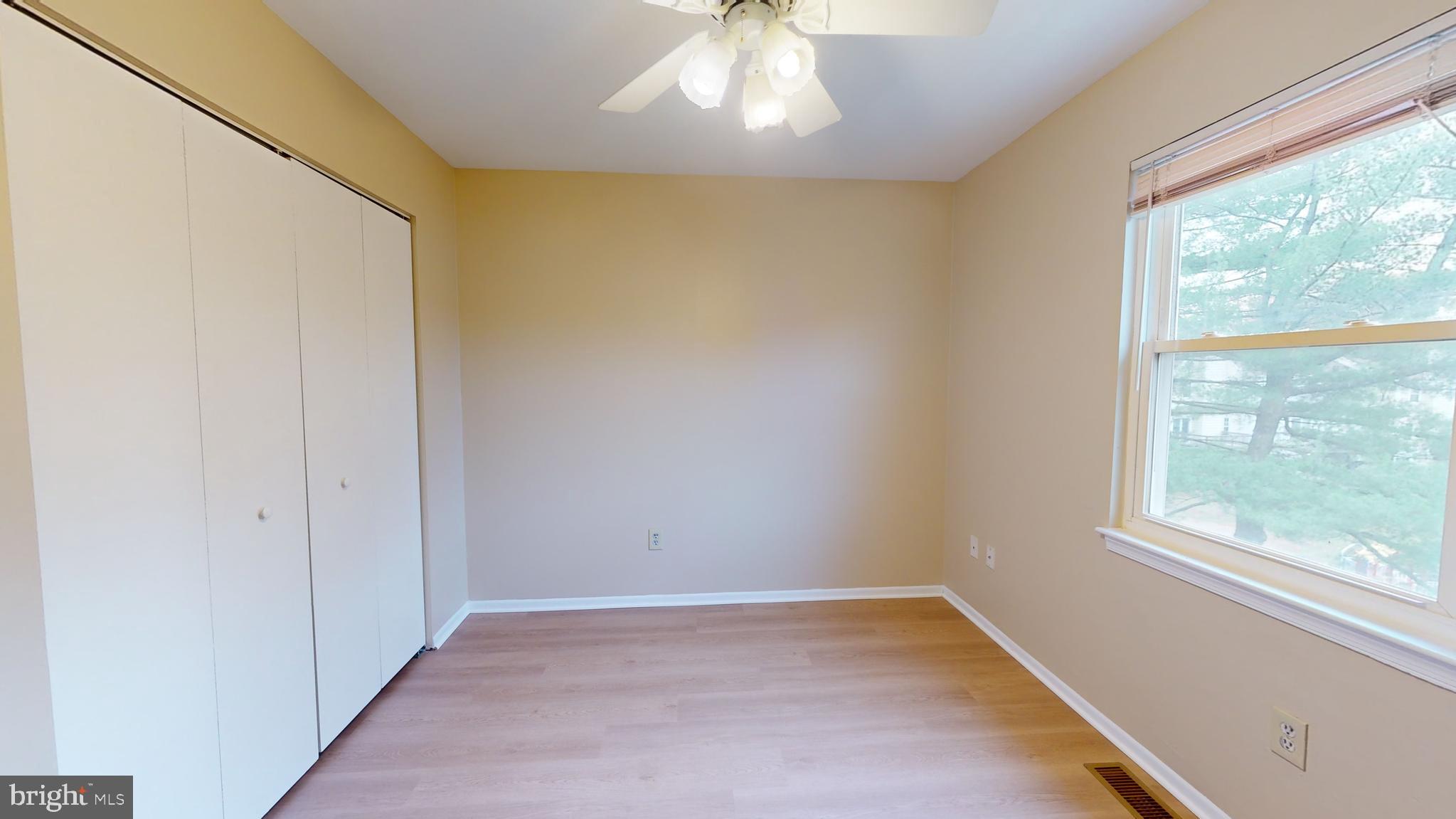 CROFTON VILLAGE - Residential Lease