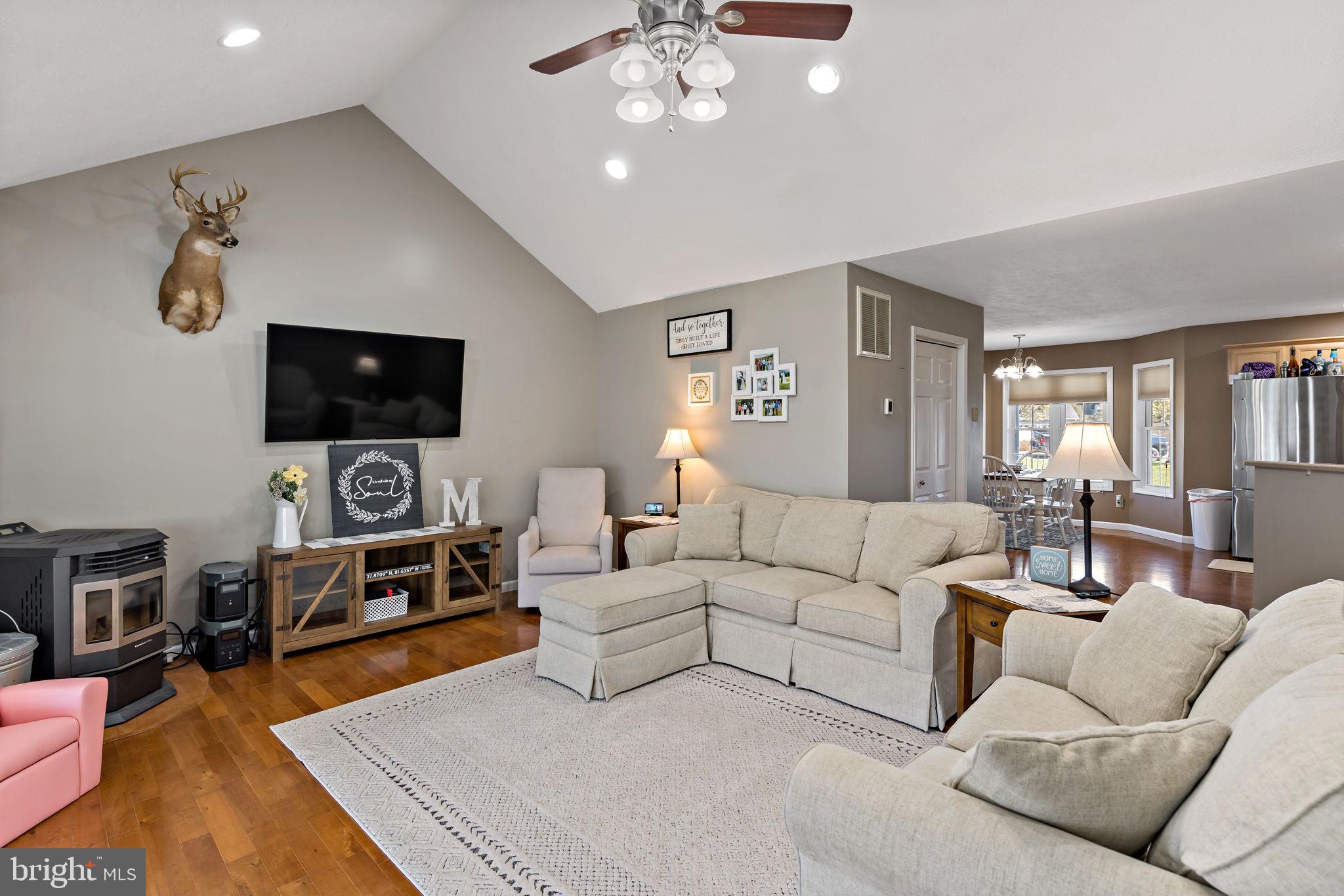 CACAPON SOUTH - Residential