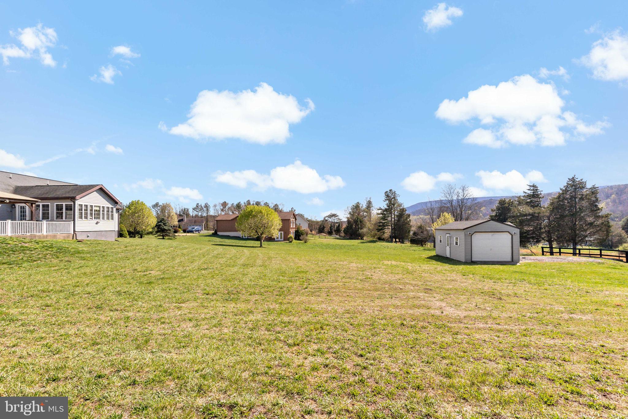 CACAPON SOUTH - Residential