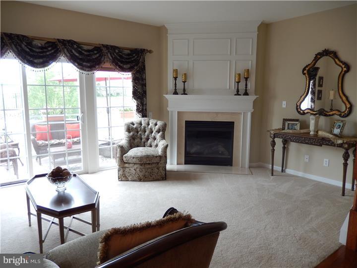 WINDSOR RIDGE - Residential