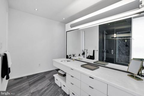 Tiny photo for 1630 19th Street NW, WASHINGTON, DC 20009 (MLS # DCDC2246450)